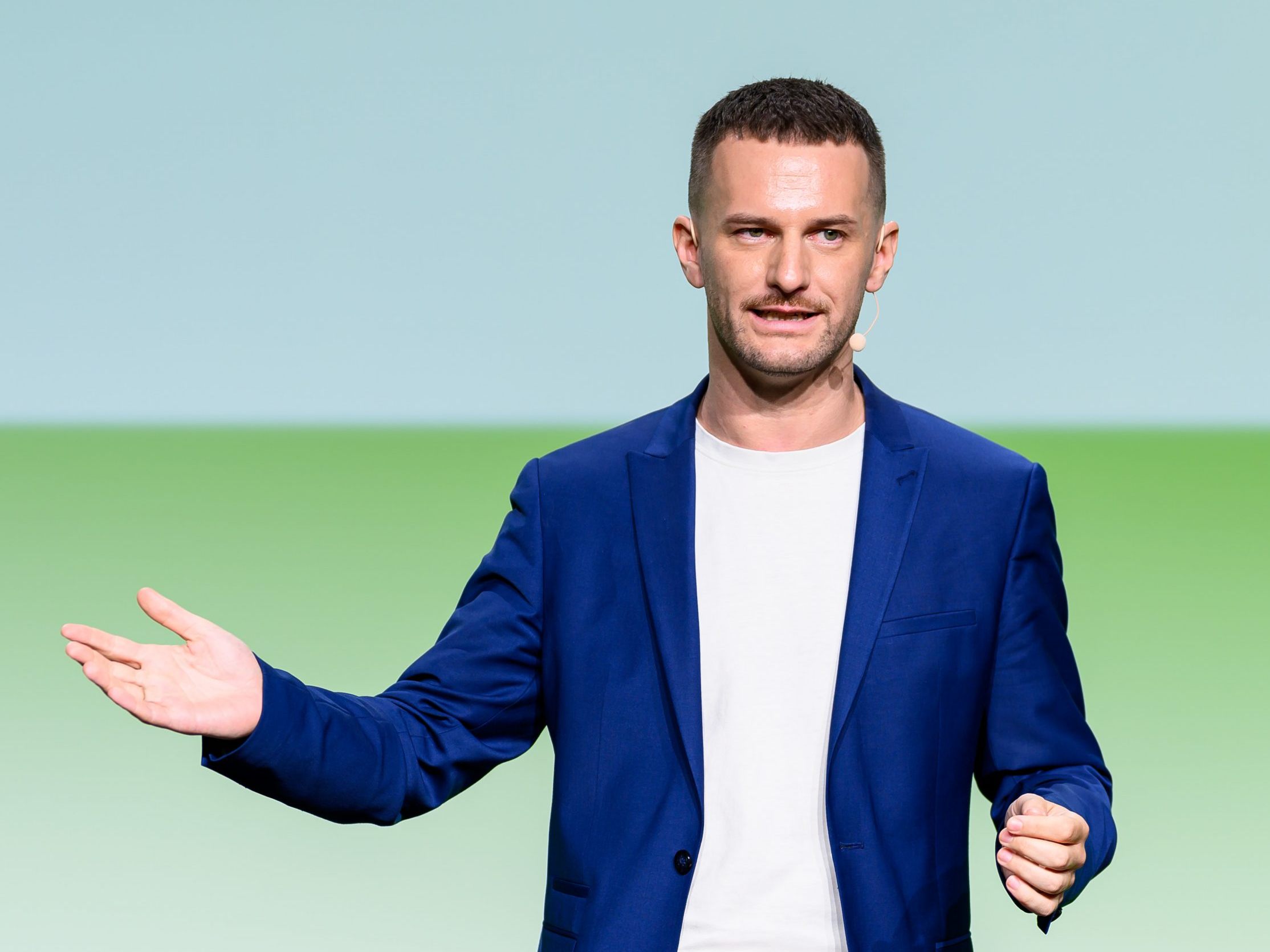 Grünen-Chef Peter Kraus warnt davor, die Klimakrise zu leugnen. Grünen-Chef Peter Kraus warnt davor, die Klimakrise zu leugnen.