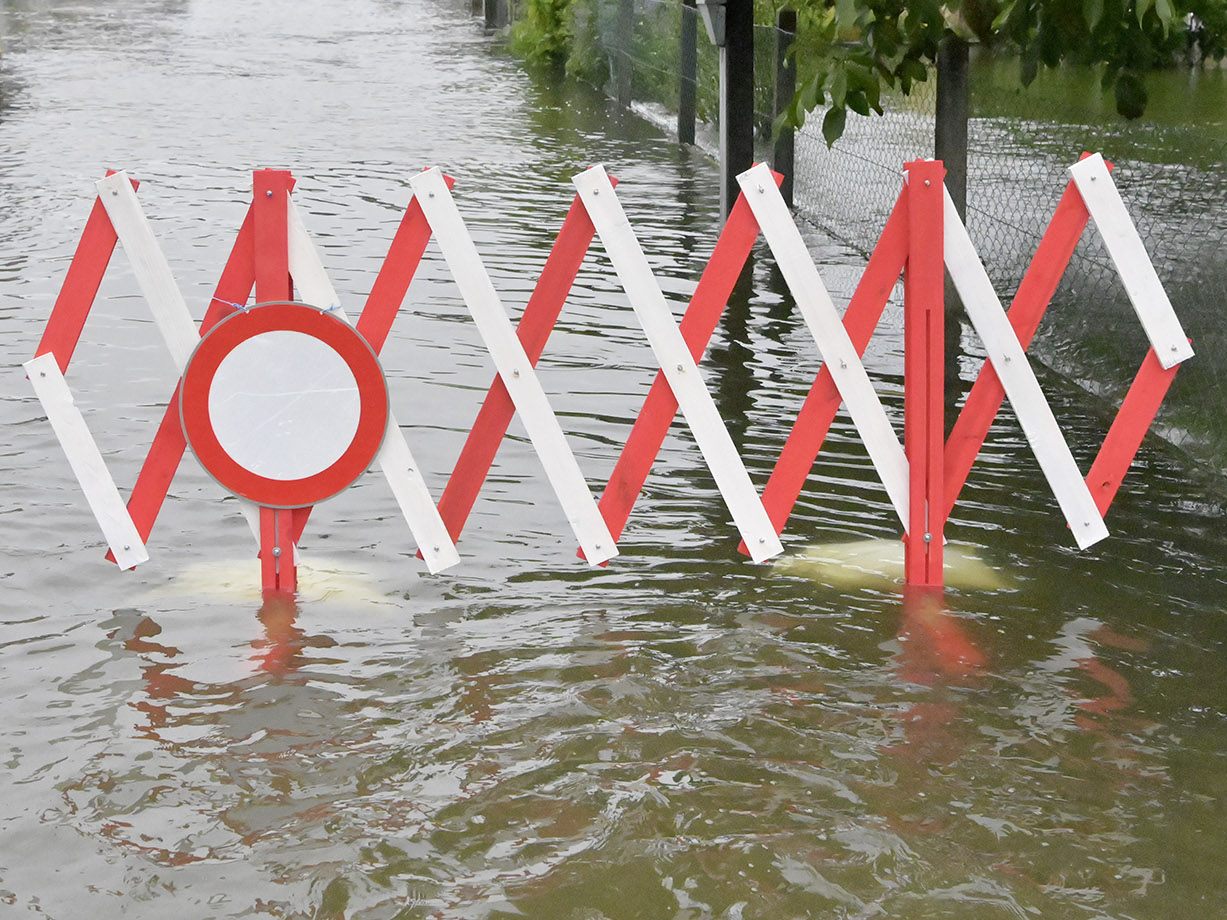 17-Jährige retteten einen Autofahrer in Braunau.