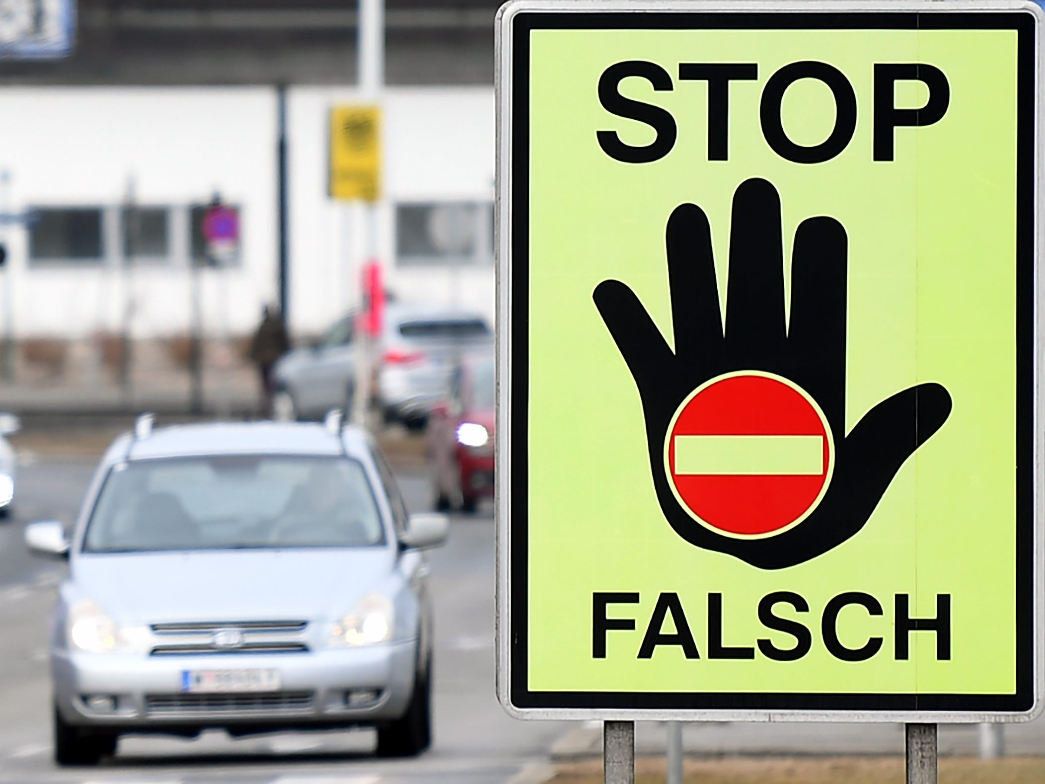 Ein Pkw-Lenker vertraute dem Navi und wurde zum Geisterfahrer.