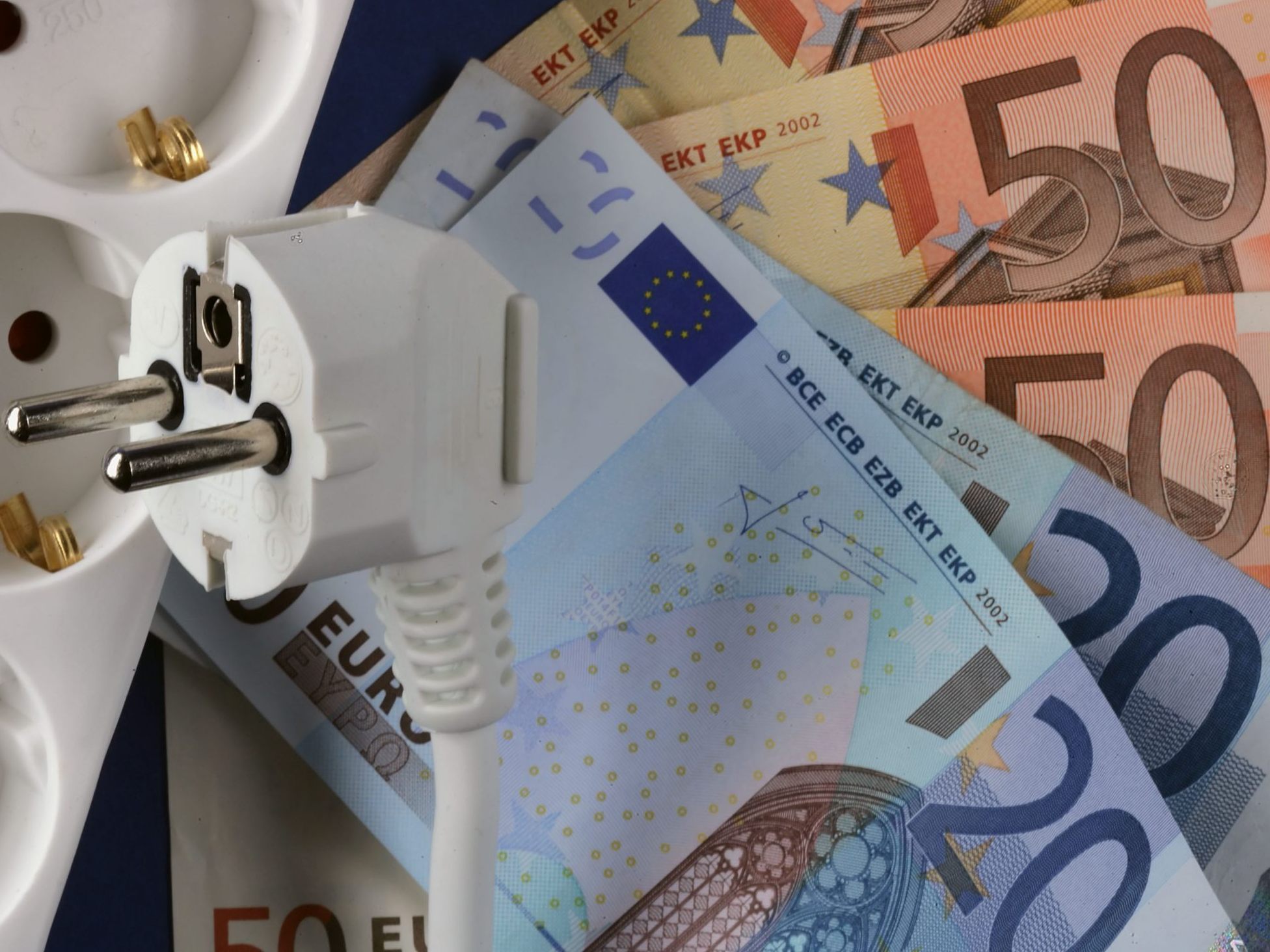 Verbund-Kunden bekommen Geld zurück.