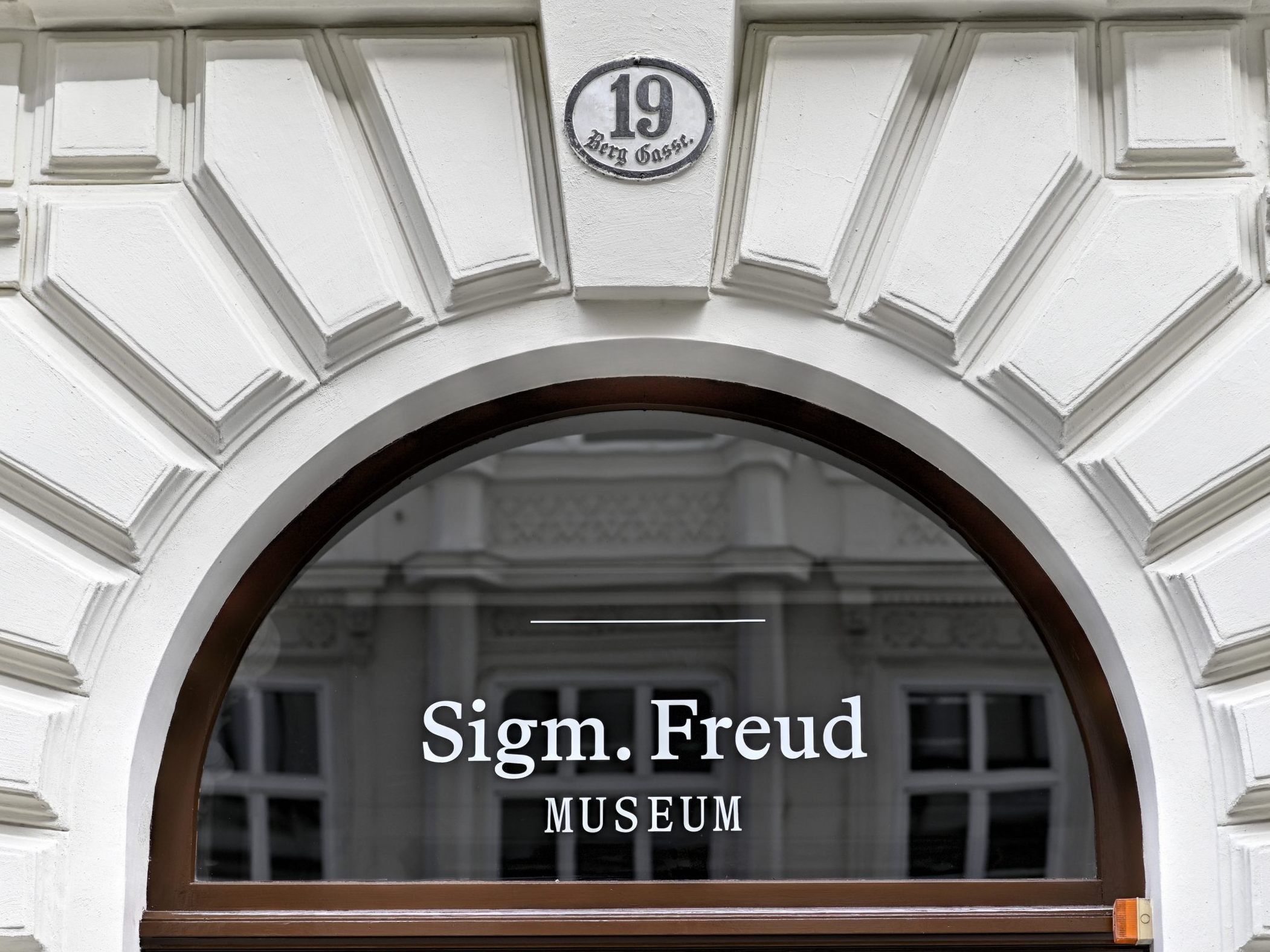 Das Sigmund-Freud-Museum zeigt nun die berühmte Couch - in virtueller Form.