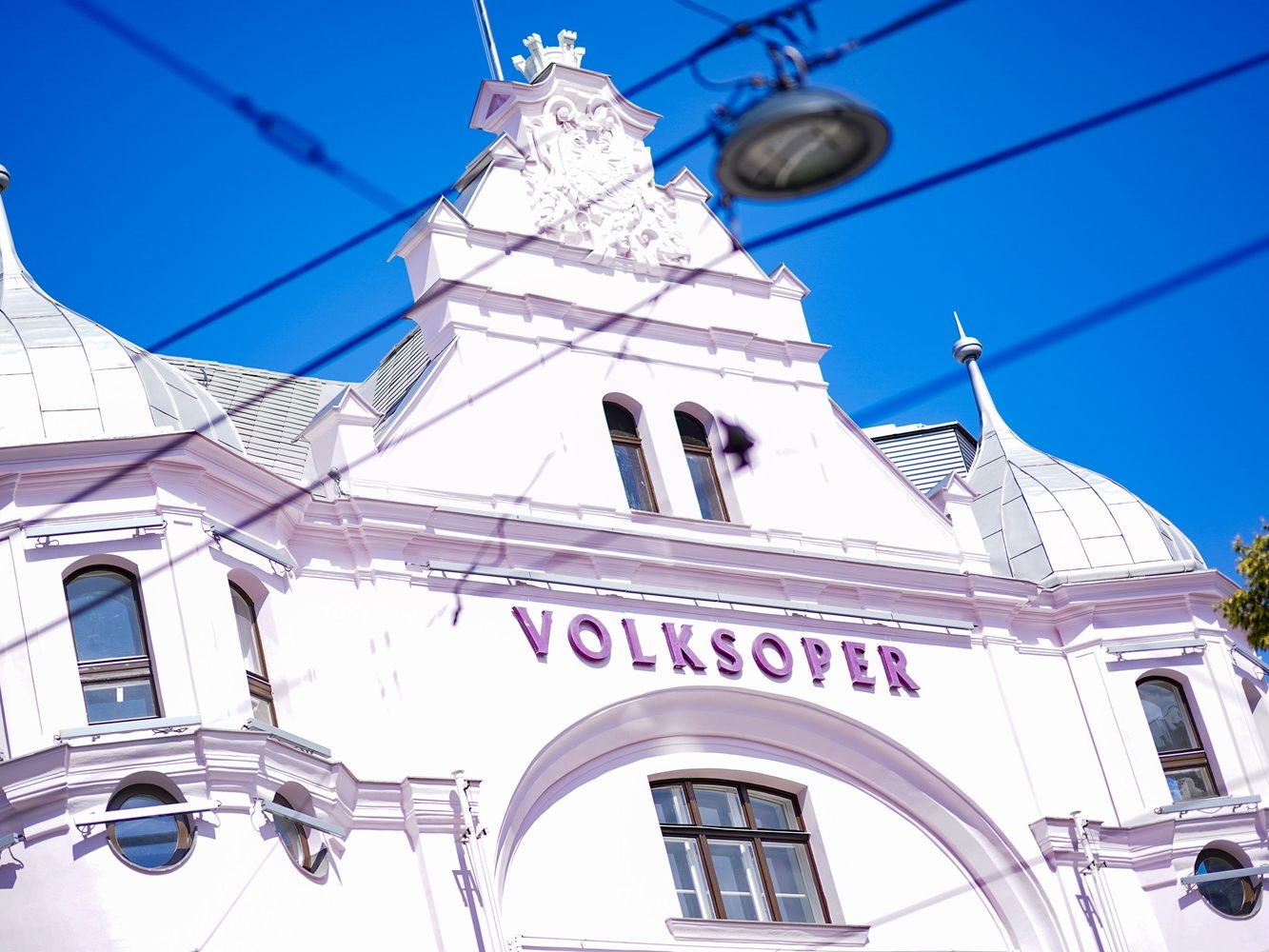 Der Rechnungshof hat sich mit dem Geschäftsgebaren der Volksoper beschäftigt. Der Rechnungshof hat sich mit dem Geschäftsgebaren der Volksoper beschäftigt.