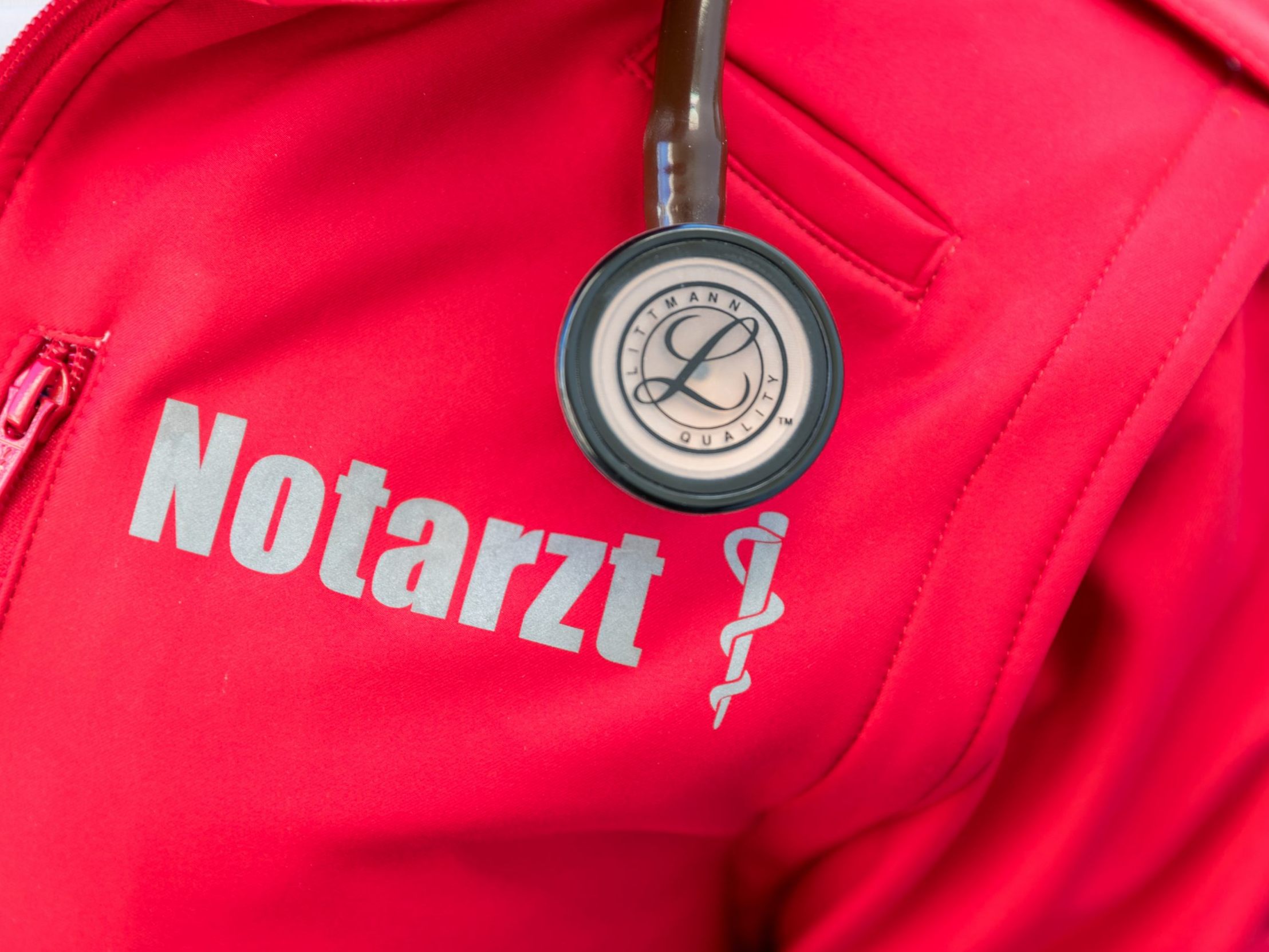 Der Landwirt kam unterhalb des Schleppers zu liegen und verstarb noch an der Unfallstelle.