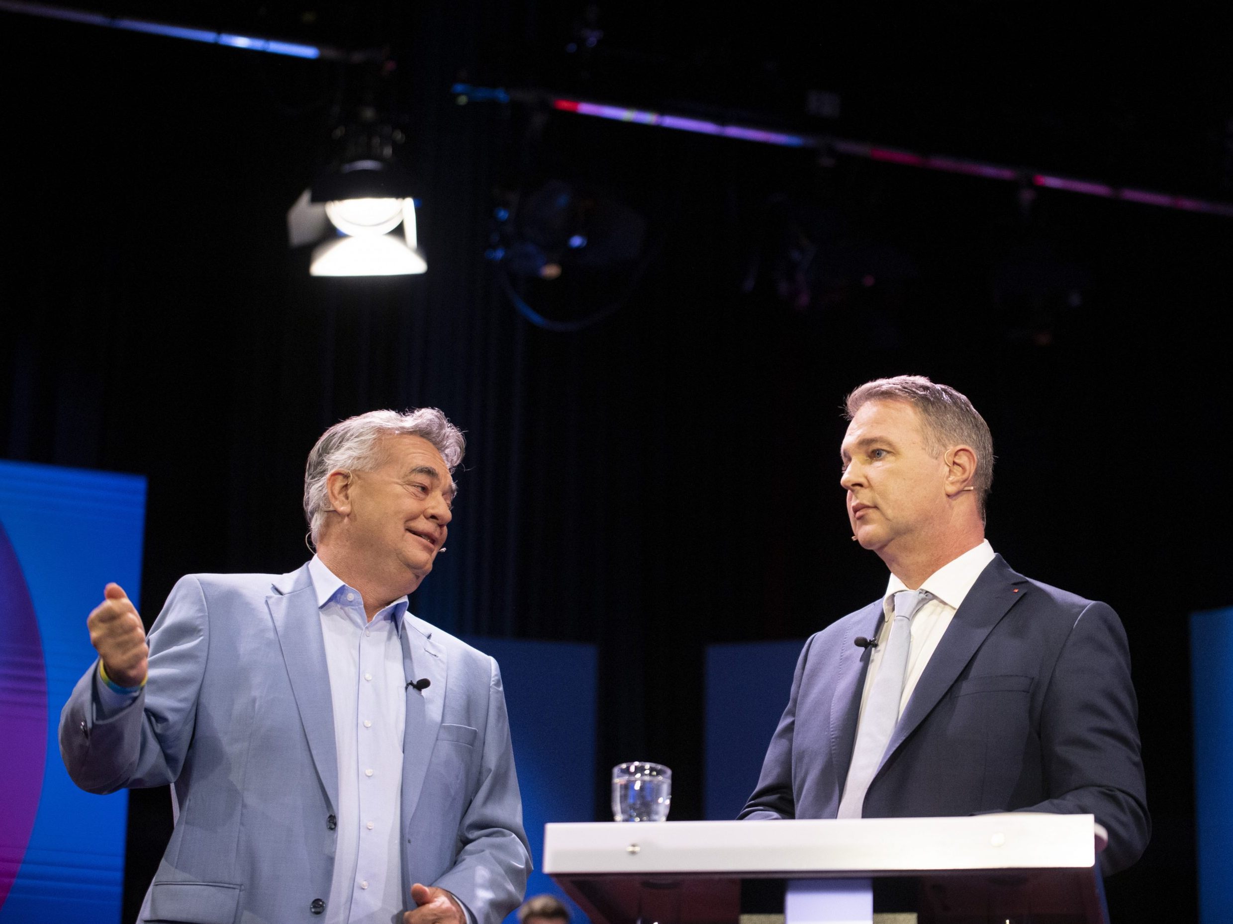 "Elefantenrunde" stieg eine Woche vor Nationalratswahl. "Elefantenrunde" stieg eine Woche vor Nationalratswahl.