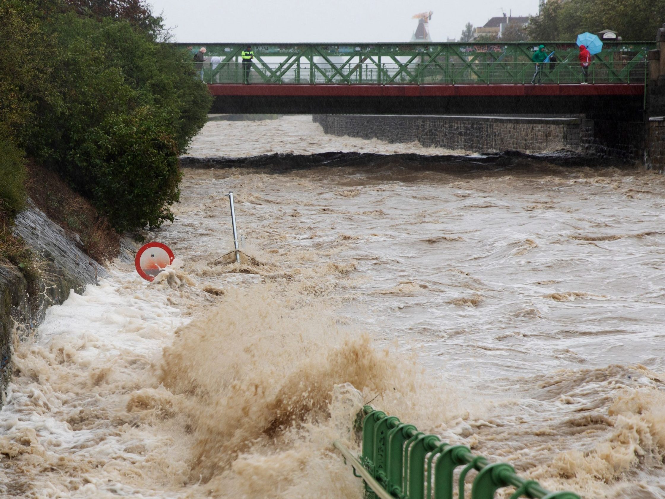 Der Wiener Gemeinderat debattiert am Freitag über die Unwetter.