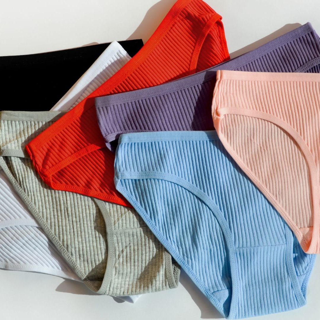 Der VKI konstatiert jedem zweiten Damenslip "kritische Werte".