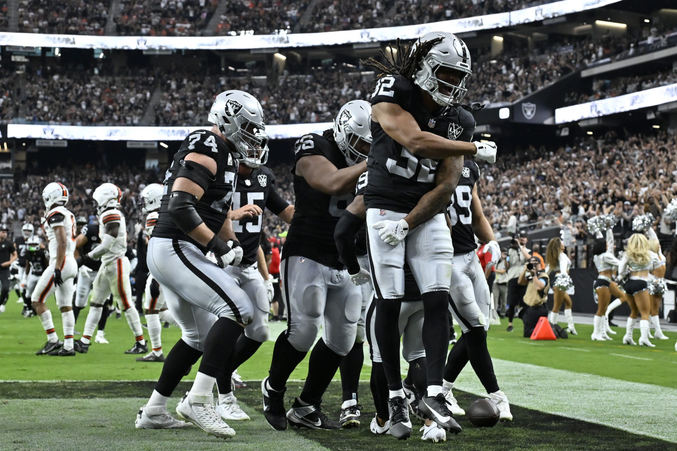 Browns Raiders Football