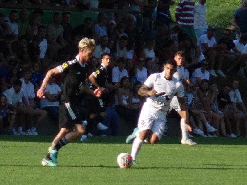 Für Clemens Olsen und seine Teamkollegen vom FC Schwarzenberg steht das zweite Derby innerhalb einer Woche an.
