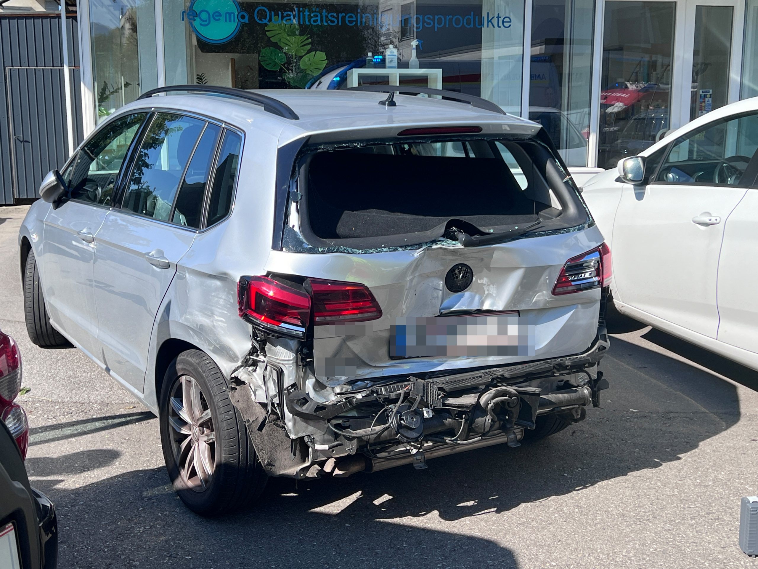 Drei Pkw waren an dem Unfall beteiligt.