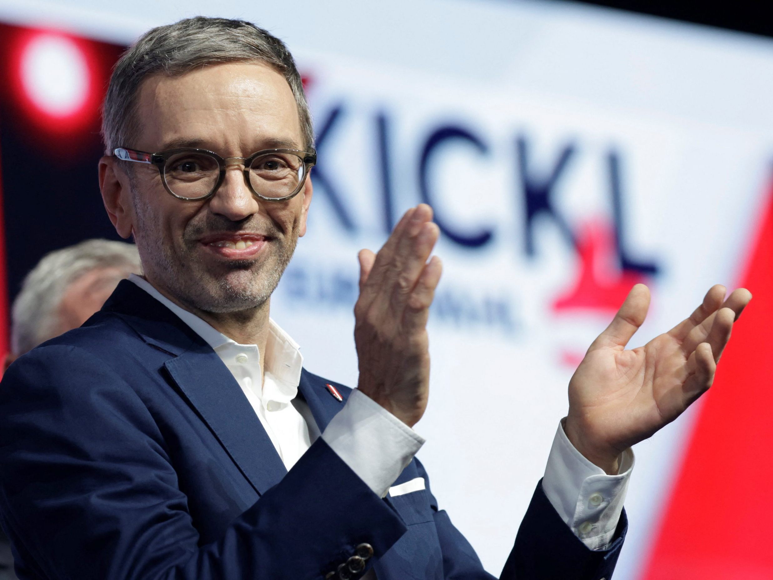Kickl könnte auch mit der ÖVP. Kickl könnte auch mit der ÖVP.