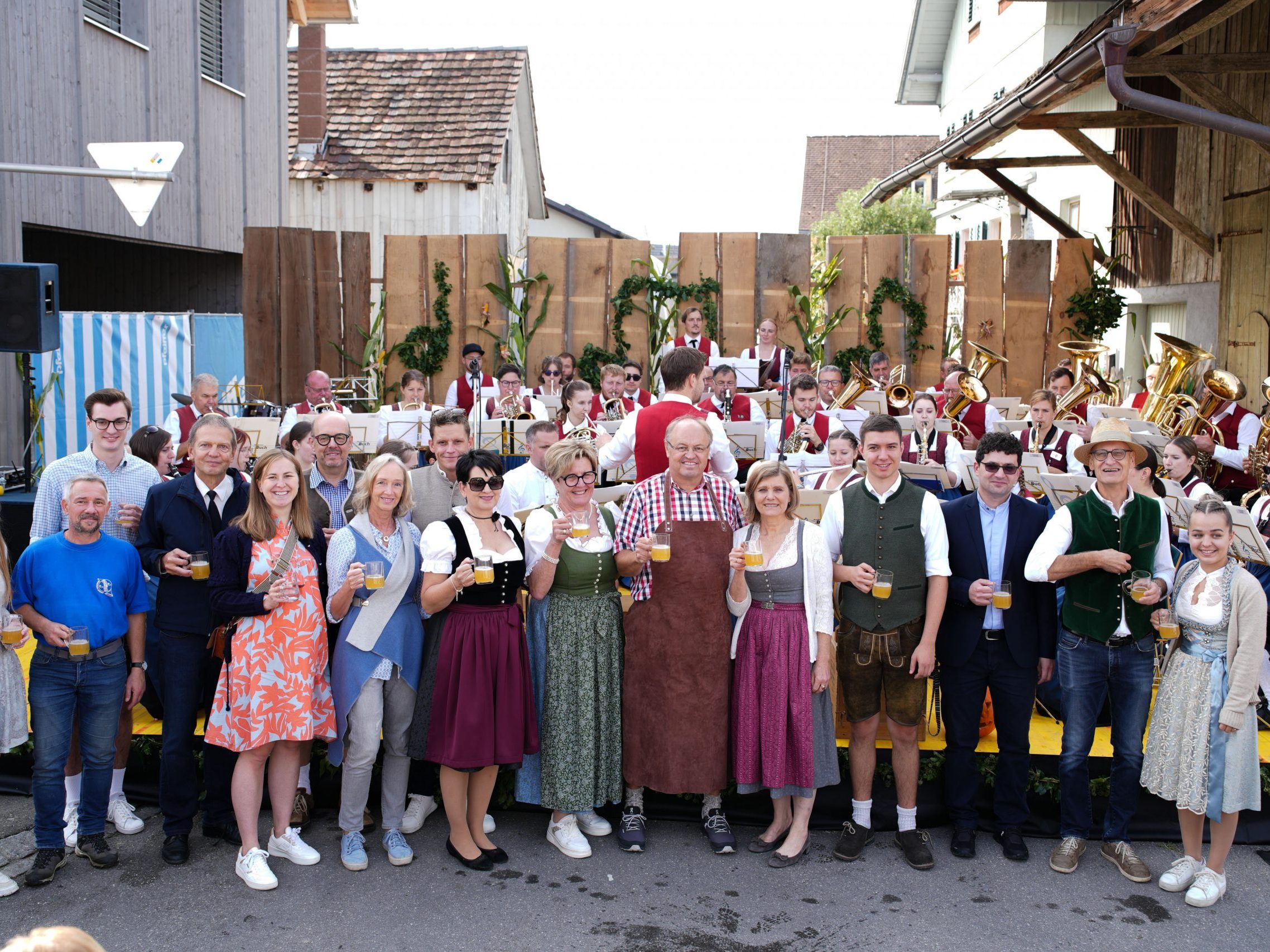 Köstlicher Moscht beim Moschtfäscht der Bürgermusik Lauterach Köstlicher Moscht beim Moschtfäscht der Bürgermusik Lauterach