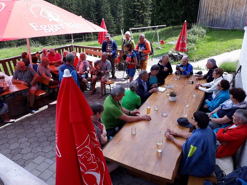 Lustiges PVÖ-Grillfest im Schwarzenberg Lustiges PVÖ-Grillfest im Schwarzenberg