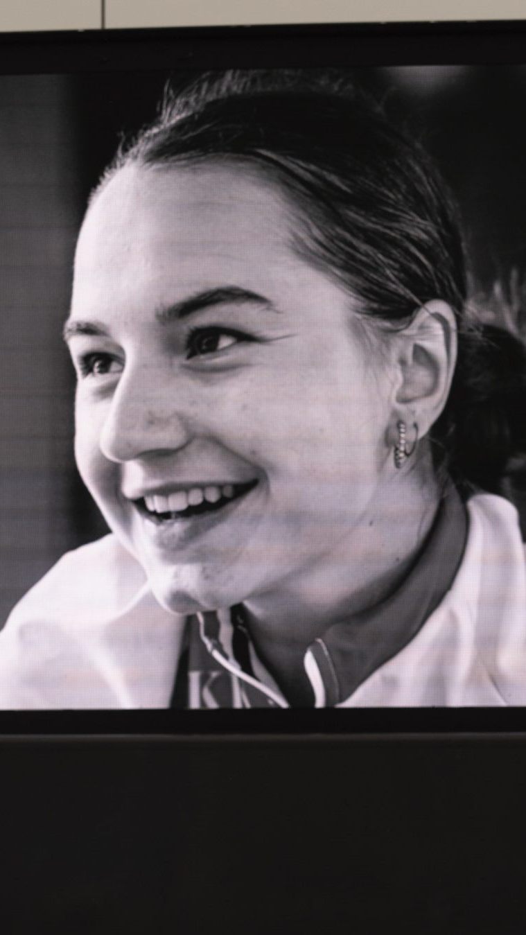 Die Schweizer Nachwuchsrennfahrerin Muriel Furrer verstarb nach einem schweren Unfall bei der Rad-WM in Zürich.