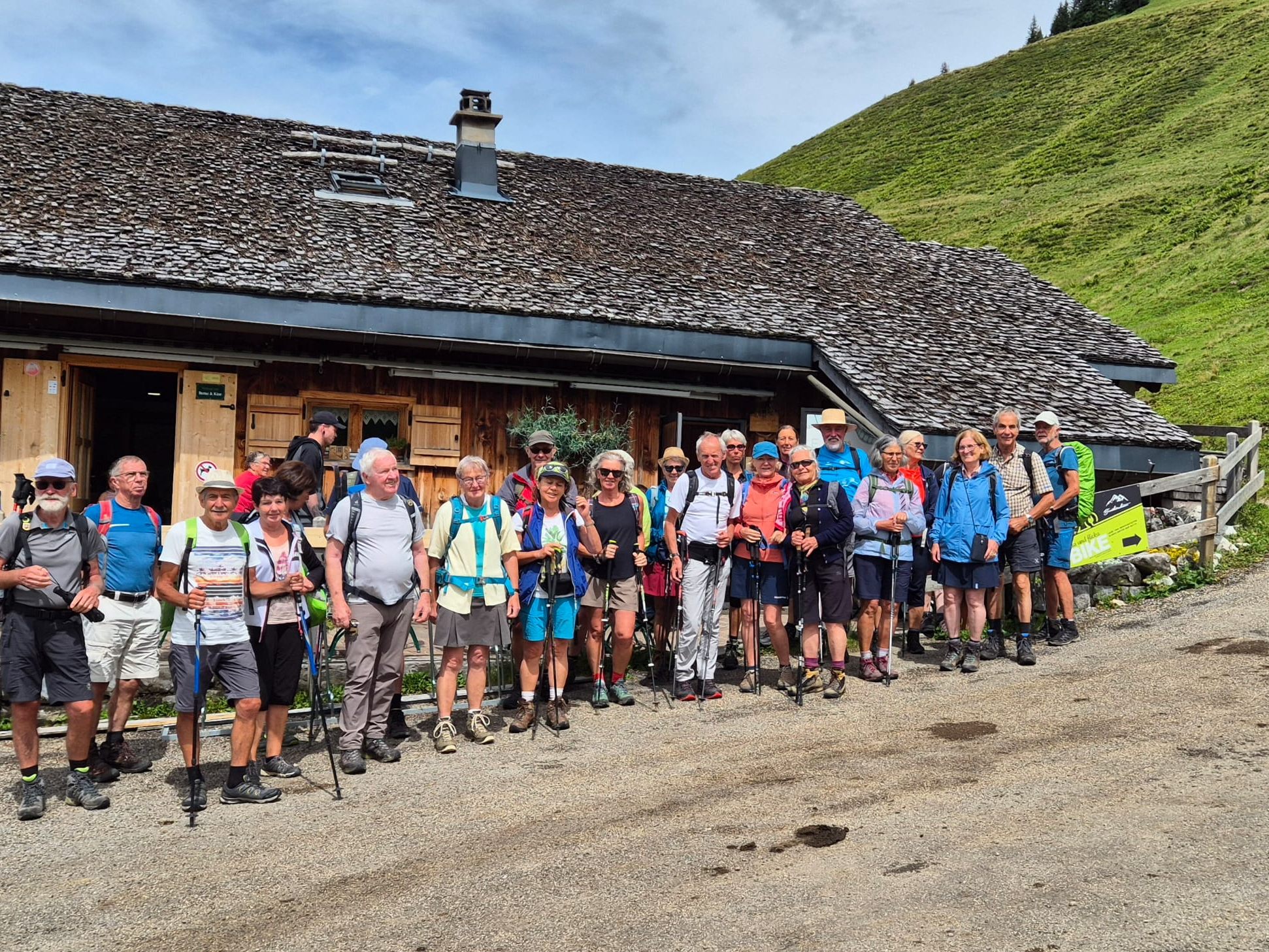 Hier das Gruppenfoto von der Bergtour auf die Hohe Kugel vom Verein VORARLBERG 50plus Hier das Gruppenfoto von der Bergtour auf die Hohe Kugel vom Verein VORARLBERG 50plus