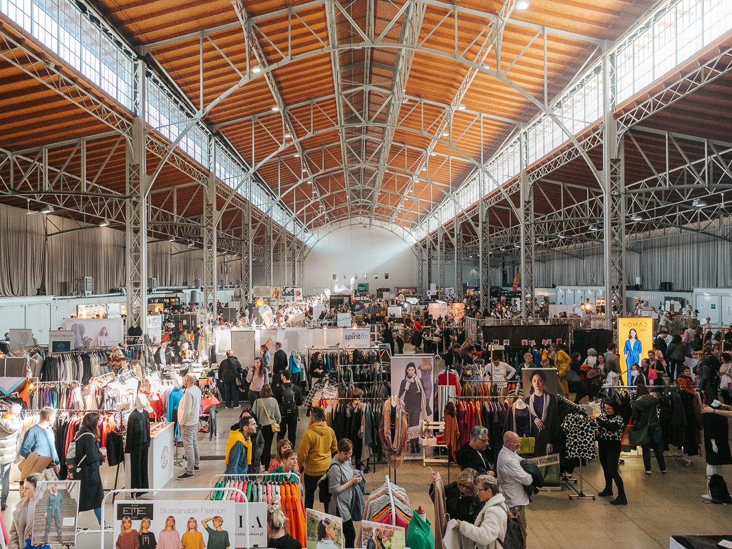 Den Herbst beim Edelstoff-Markt in der Wiener Marx Halle feiern. Den Herbst beim Edelstoff-Markt in der Wiener Marx Halle feiern.