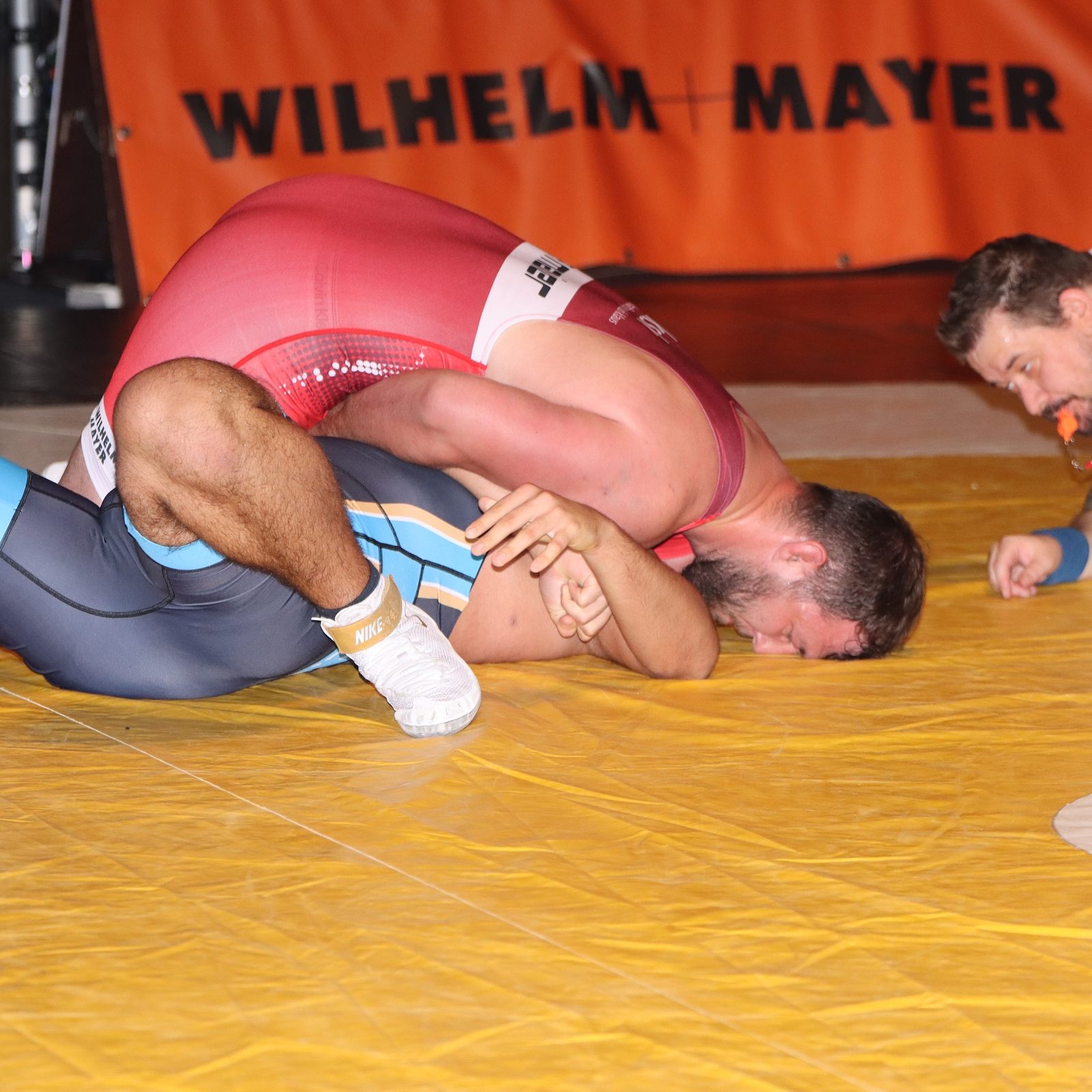 Schwergewichtler Johannes Ludescher gewann auf Schulter.