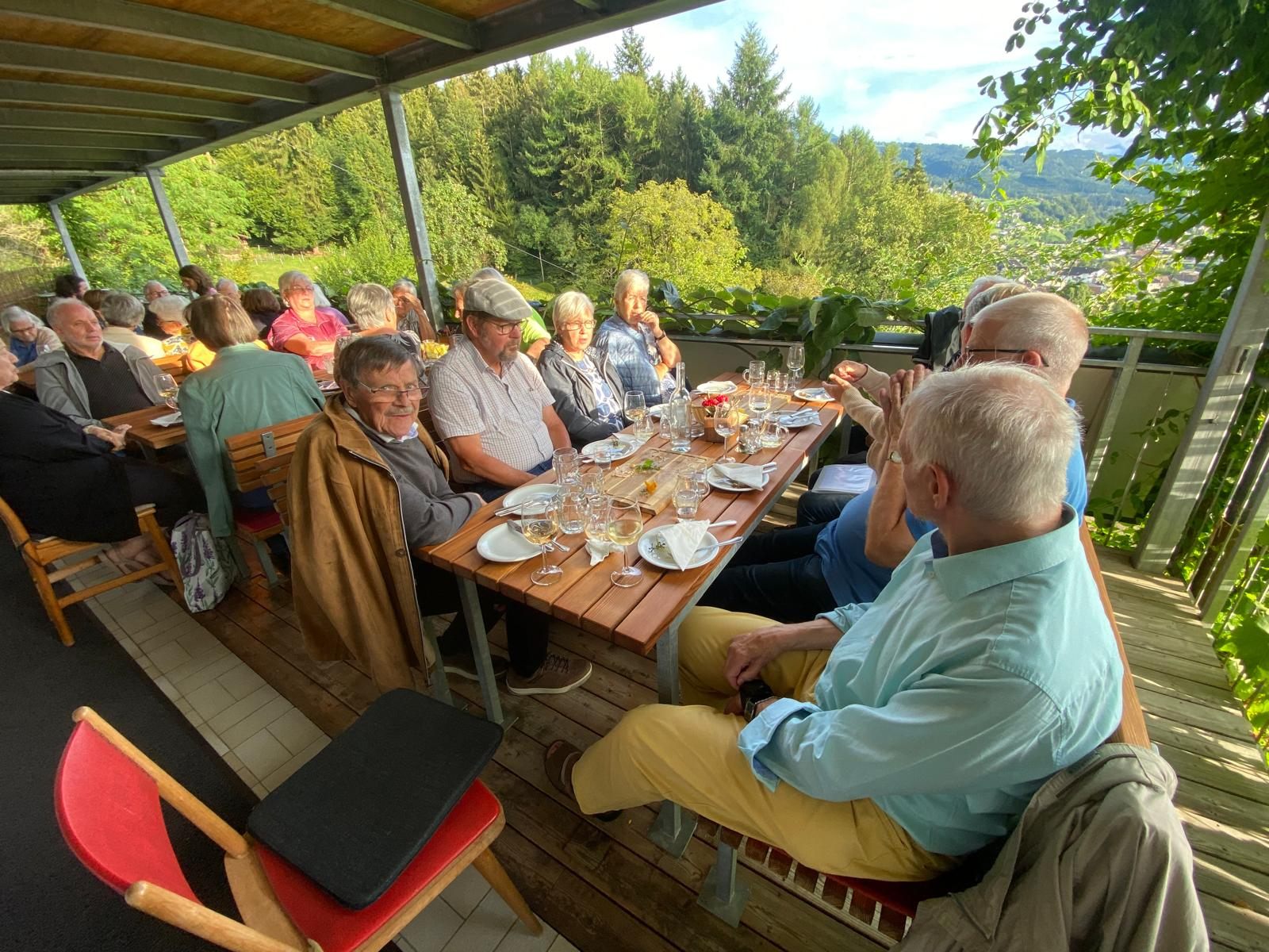 Die Seniorinnen und Senioren genossen den Nachmittag.