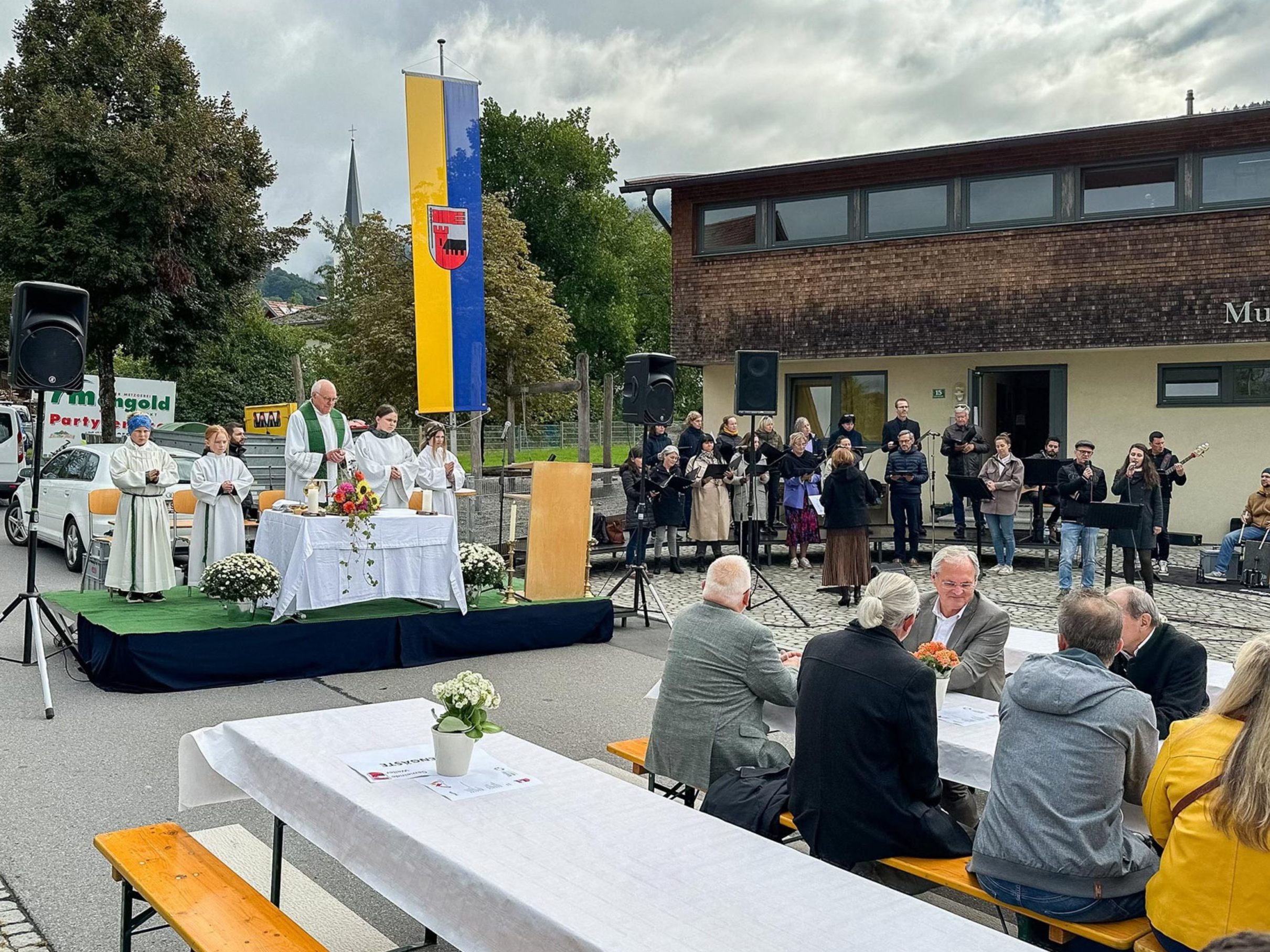 Gottessegen für die neue Kleinkindbetreuung in Weiler.