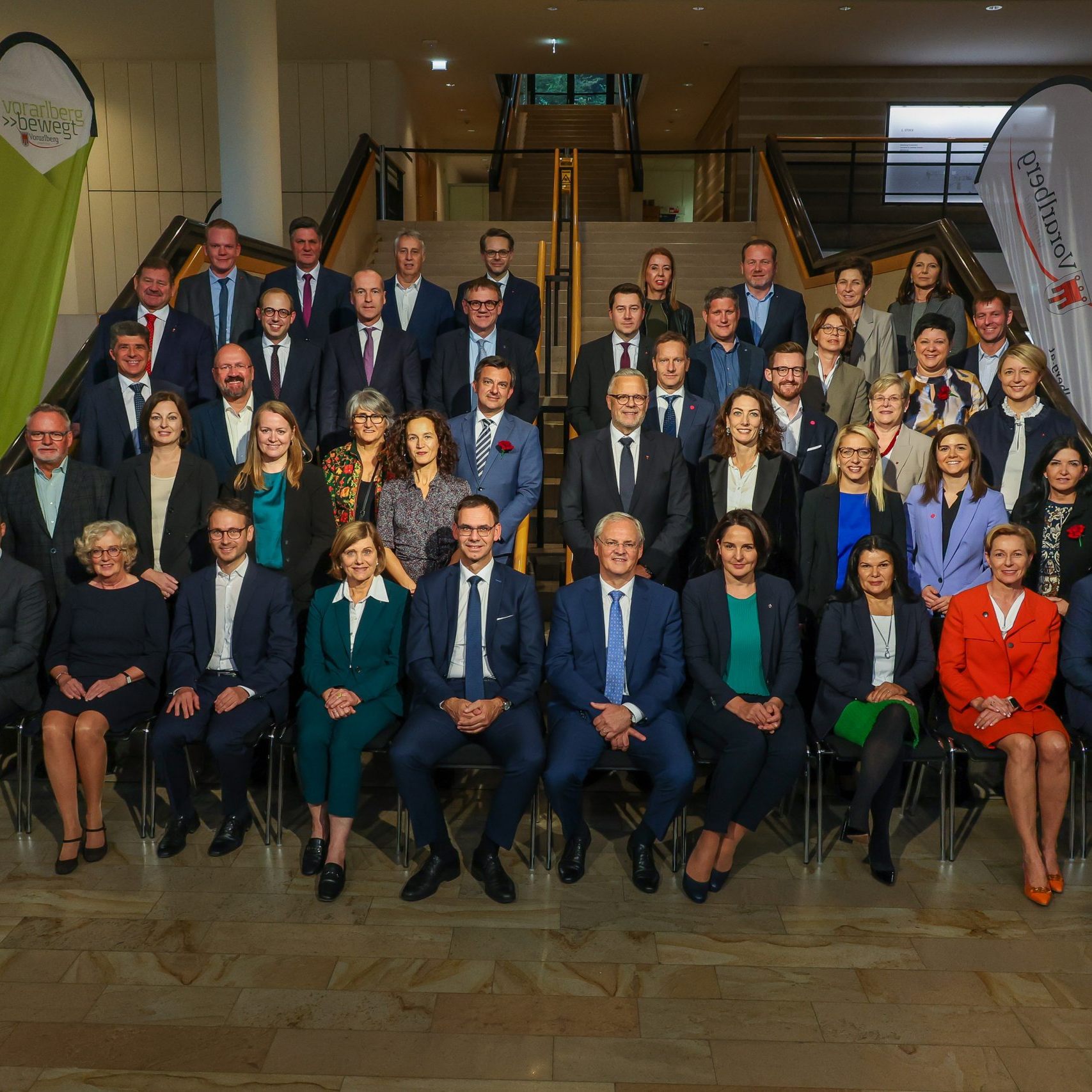 Zadra und Wiesflecker scheiden aus der Landesregierung aus, 16 Abgeordnete aus dem Parlament