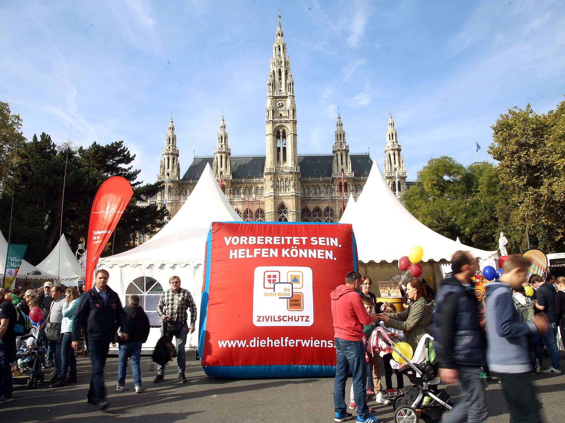 Buntes Rahmenprogramm beim Wiener Sicherheitsfest. Buntes Rahmenprogramm beim Wiener Sicherheitsfest.