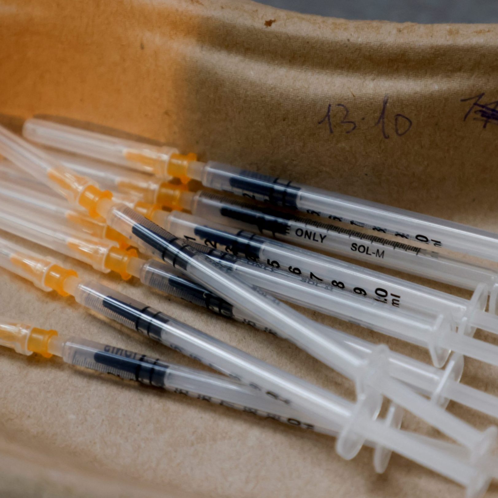 Bereits kommende Woche soll der neue Corona-Impfstoff im Einsatz sein.