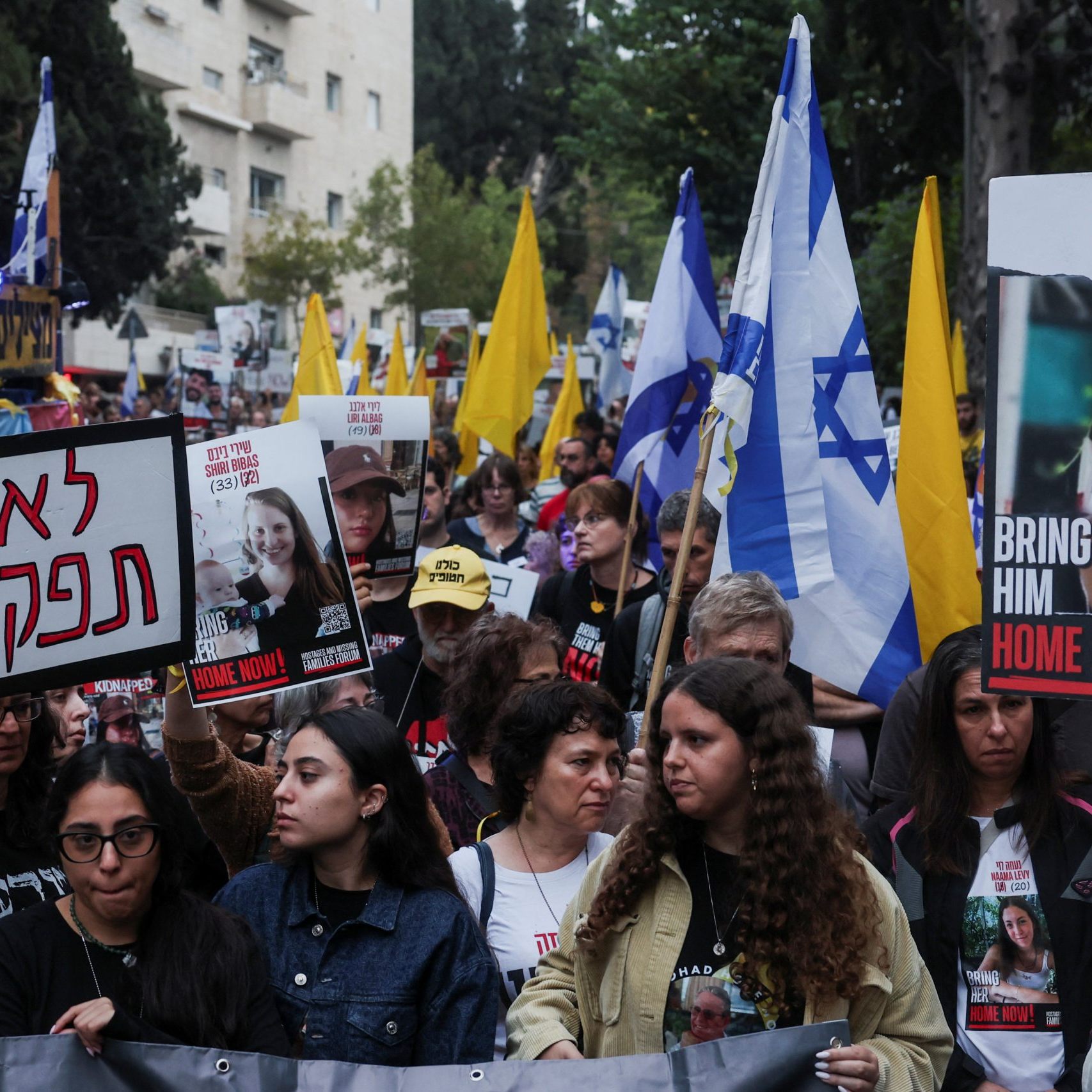 Geiselangehörige demonstrierten vor Netanyahus Haus