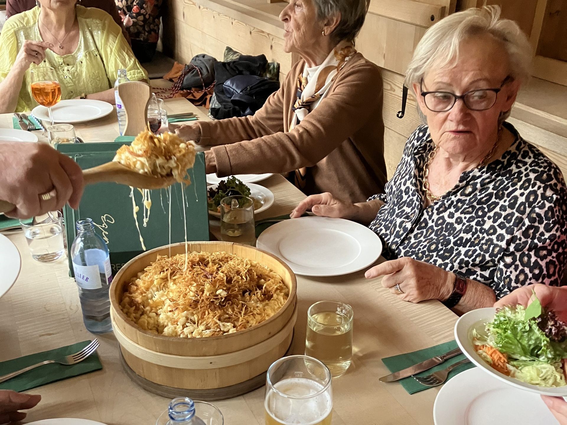 Käsknöpflepartie in Schönenbach Käsknöpflepartie in Schönenbach