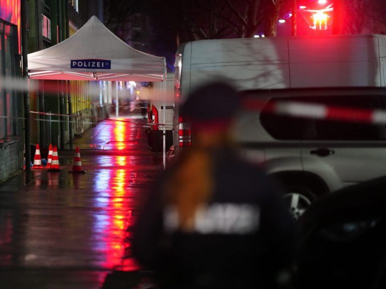 Die drei Sexarbeiterinnen wurden in Wien-Brigittenau mit einem Messer erstochen. Die drei Sexarbeiterinnen wurden in Wien-Brigittenau mit einem Messer erstochen.