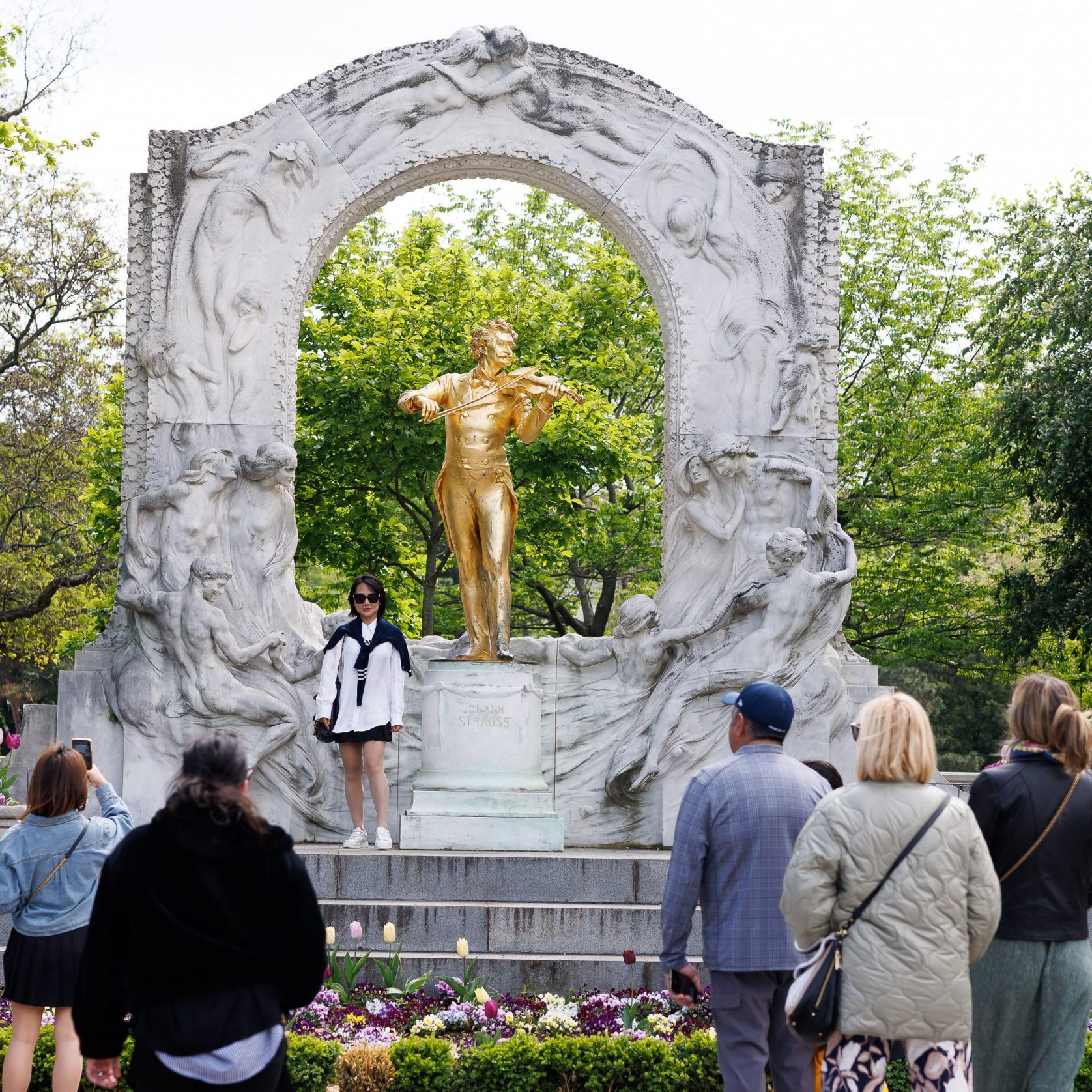"Ich will mich durch Musik trösten", schrieb der Walzerkönig einst an seine Jugendliebe.