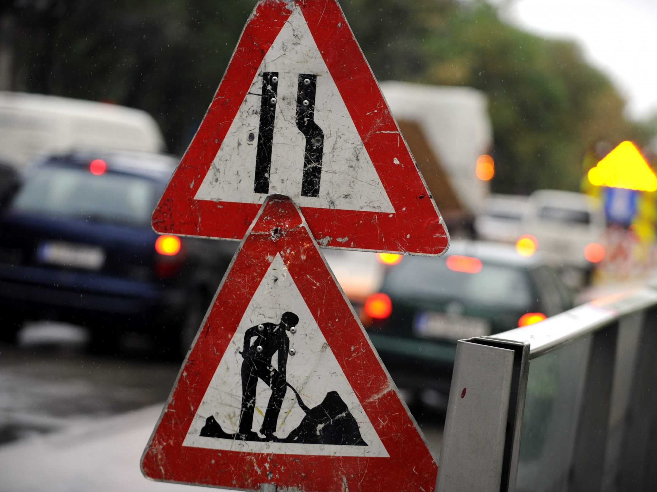 Dreitägige Fahrbahnsanierungsarbeiten in der Trillergasse. Dreitägige Fahrbahnsanierungsarbeiten in der Trillergasse.
