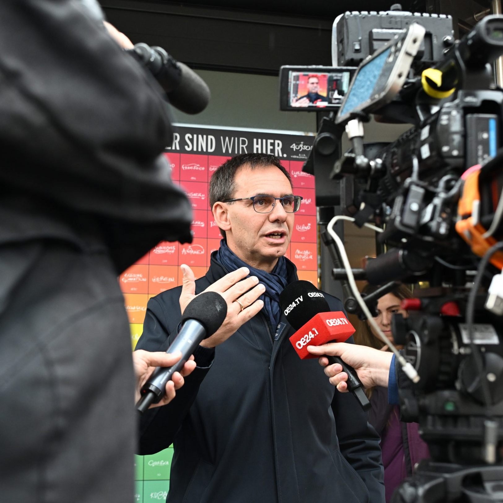 Wallner werde mit allen im Landtag vertretenen Parteien reden: "Die Gesprächsbereitschaft ist intakt."