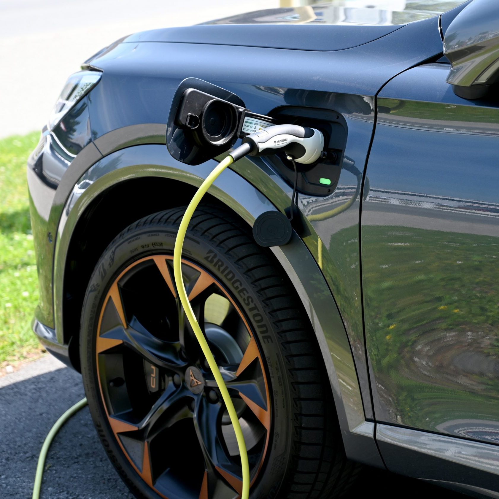 E-Autos könnten auch als Stromspeicher genutzt werden.