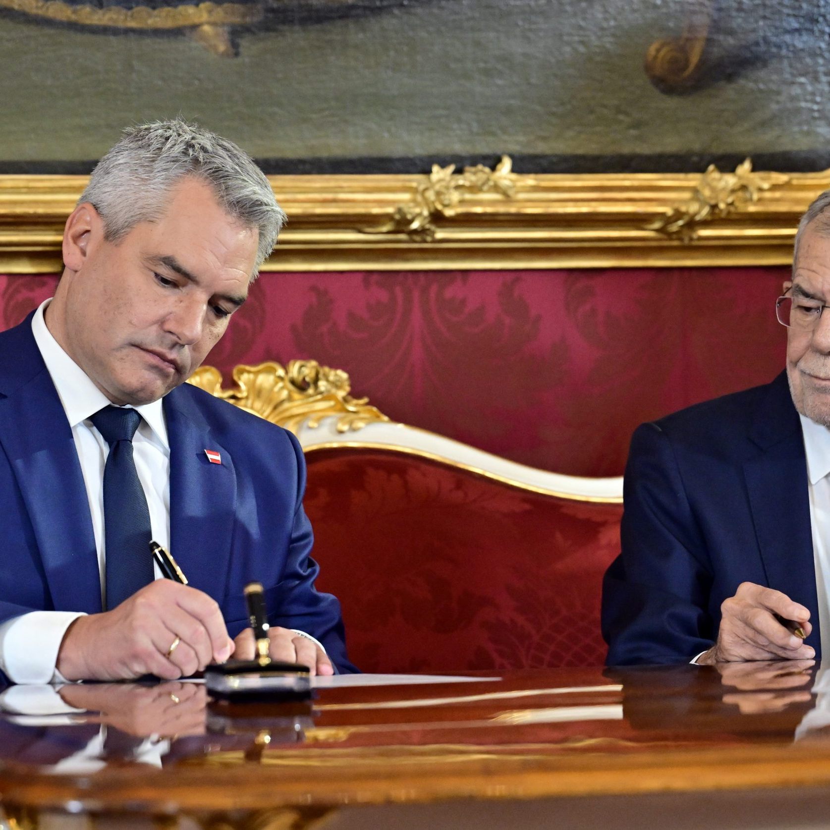 Bundespräsident empfängt weitere Parteichefs