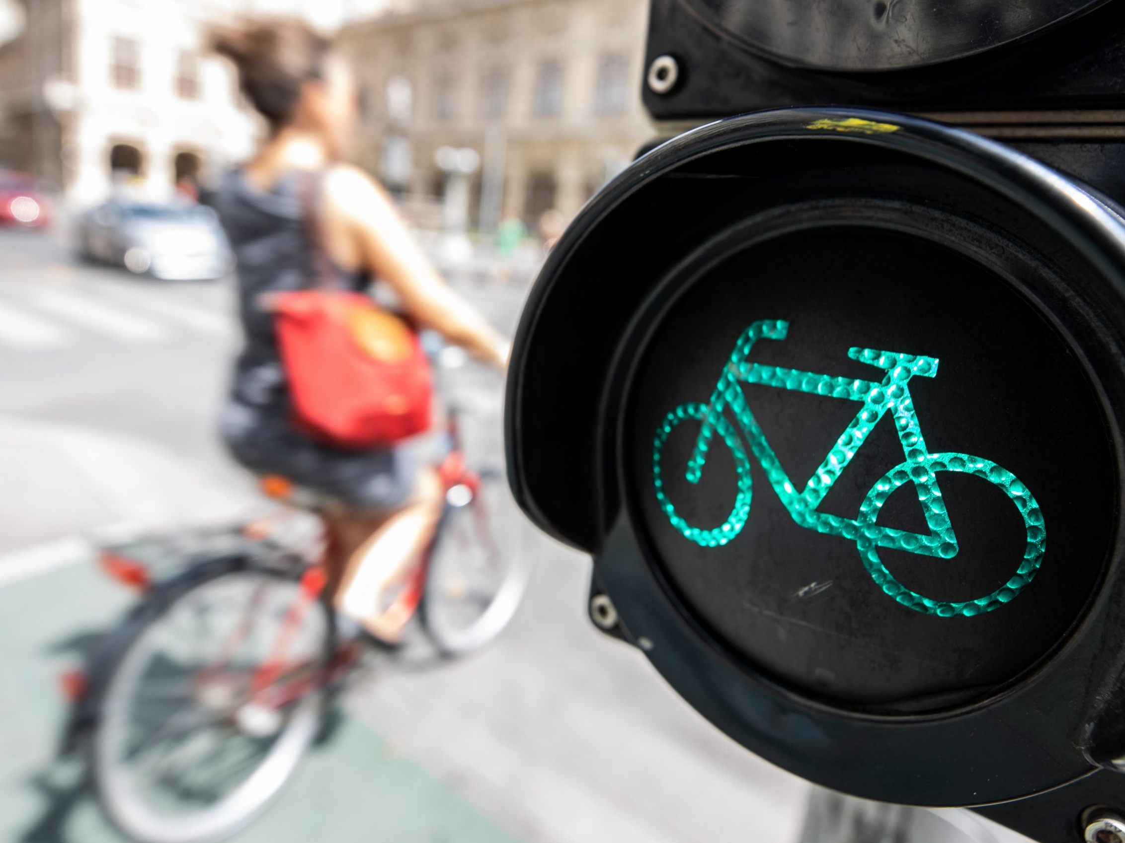 In der Auhofstraße entsteht eine 1,1 km langen Fahrradstraße.