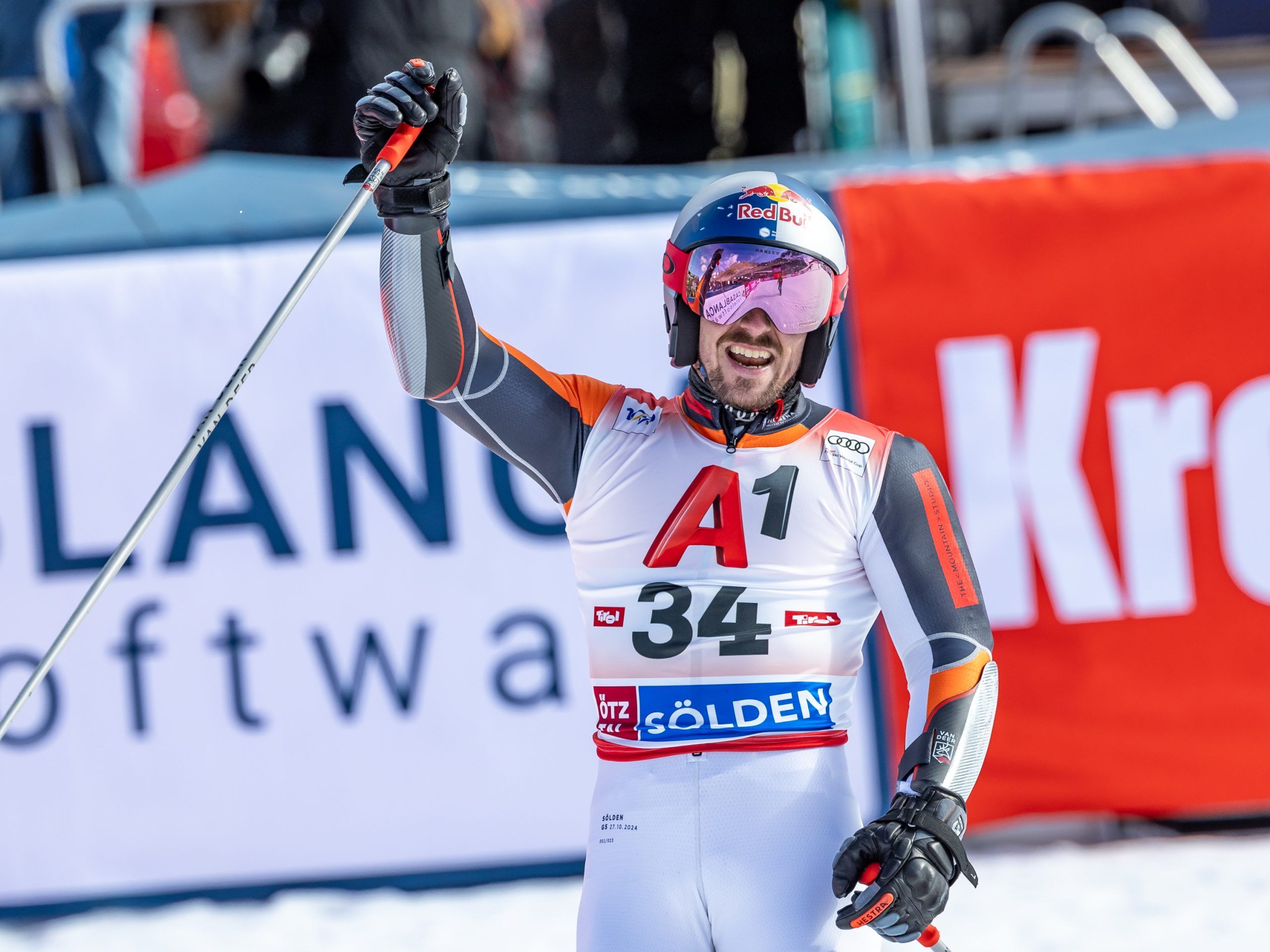 Hirscher mit solider Leistung zu Weltcuppunkten bei Comeback-Rennen