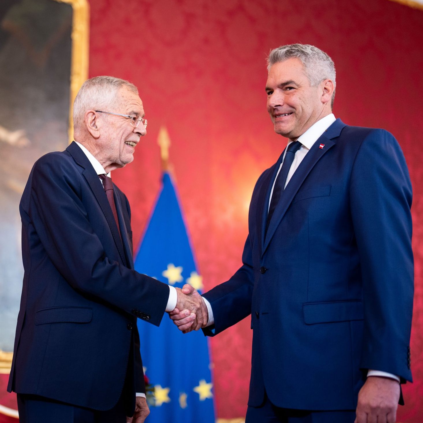 Van der Bellen: Nehammer soll Regierung bilden.