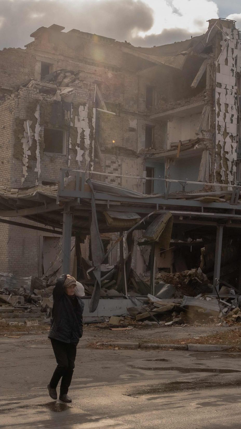 Massive Drohnenangriffe in Ukraine: Verstärkte Flugabwehrsysteme gefordert