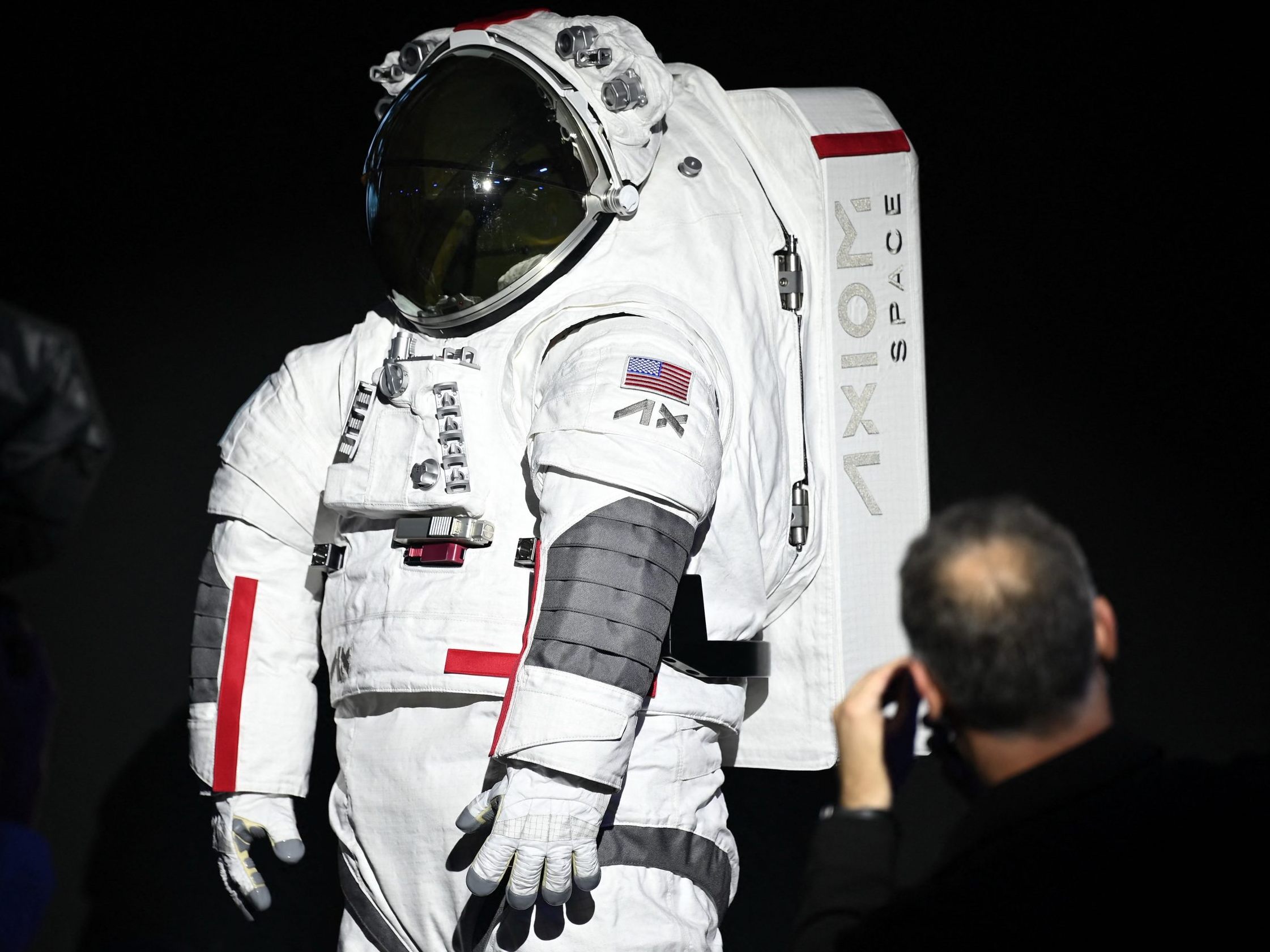 Prada stattet die NASA-Astronauten aus. Prada stattet die NASA-Astronauten aus.