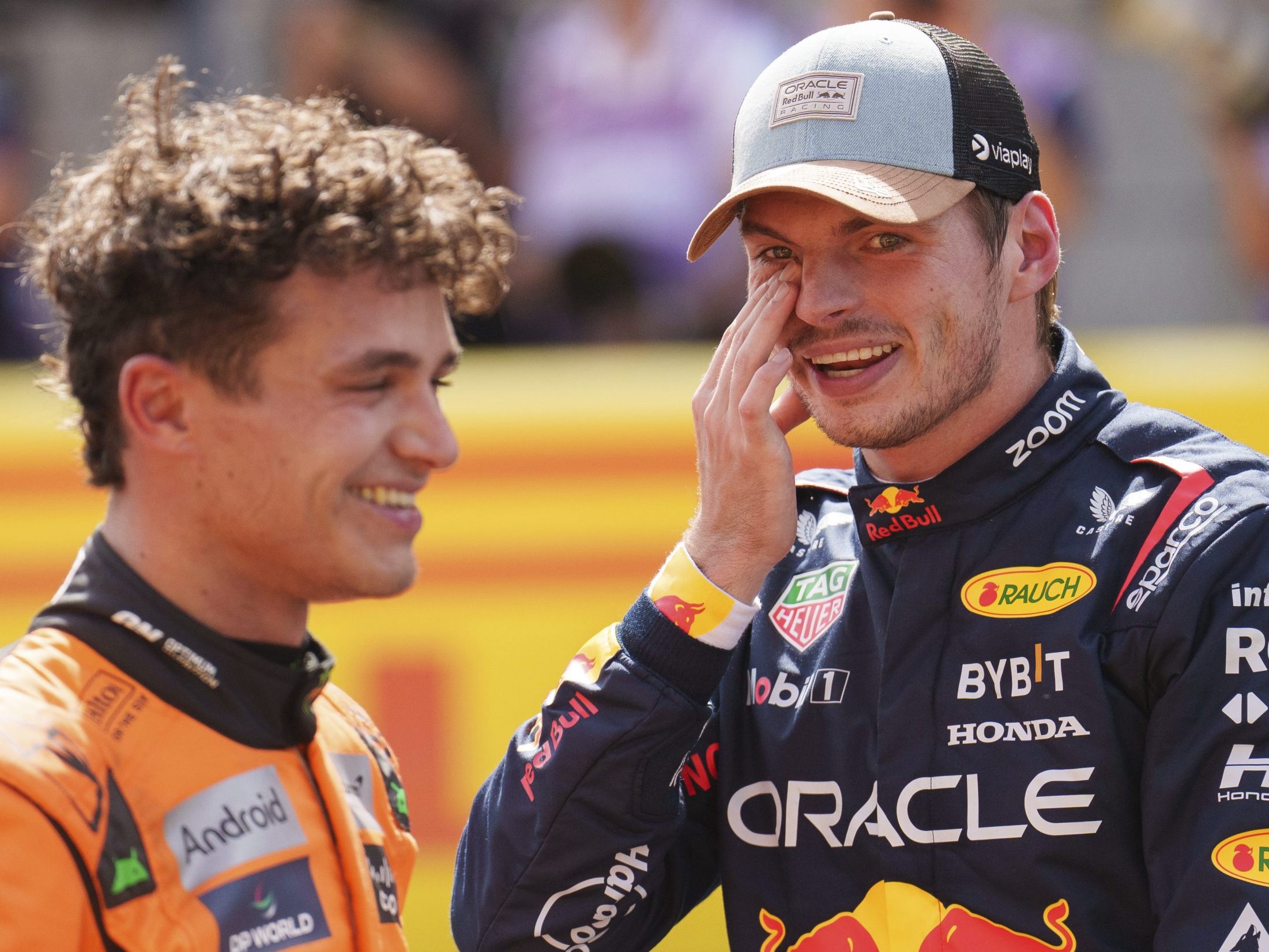 Max Verstappen und Lando Norris beim Sprintrennen in Austin Max Verstappen und Lando Norris beim Sprintrennen in Austin