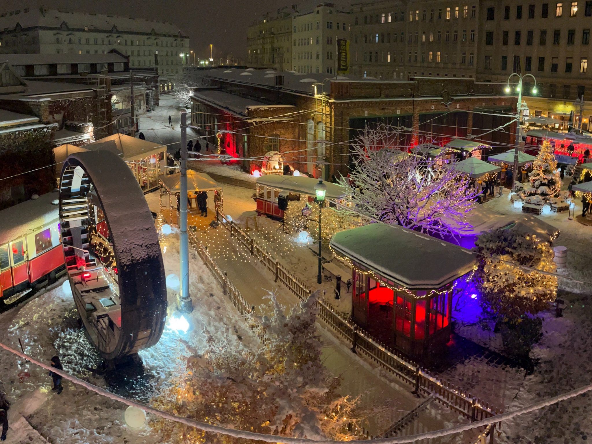 Der Adventmarkt der Wiener Linien wird seine Zelte im Verkehrsmuseum Remise aufschlagen. Der Adventmarkt der Wiener Linien wird seine Zelte im Verkehrsmuseum Remise aufschlagen.