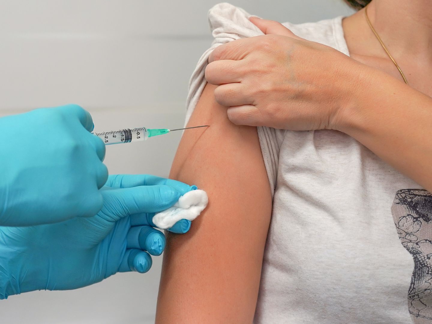 Seit 1. Juli ist die HPV-Impfung für junge Erwachsene bis zum 30. Geburtstag kostenlos.