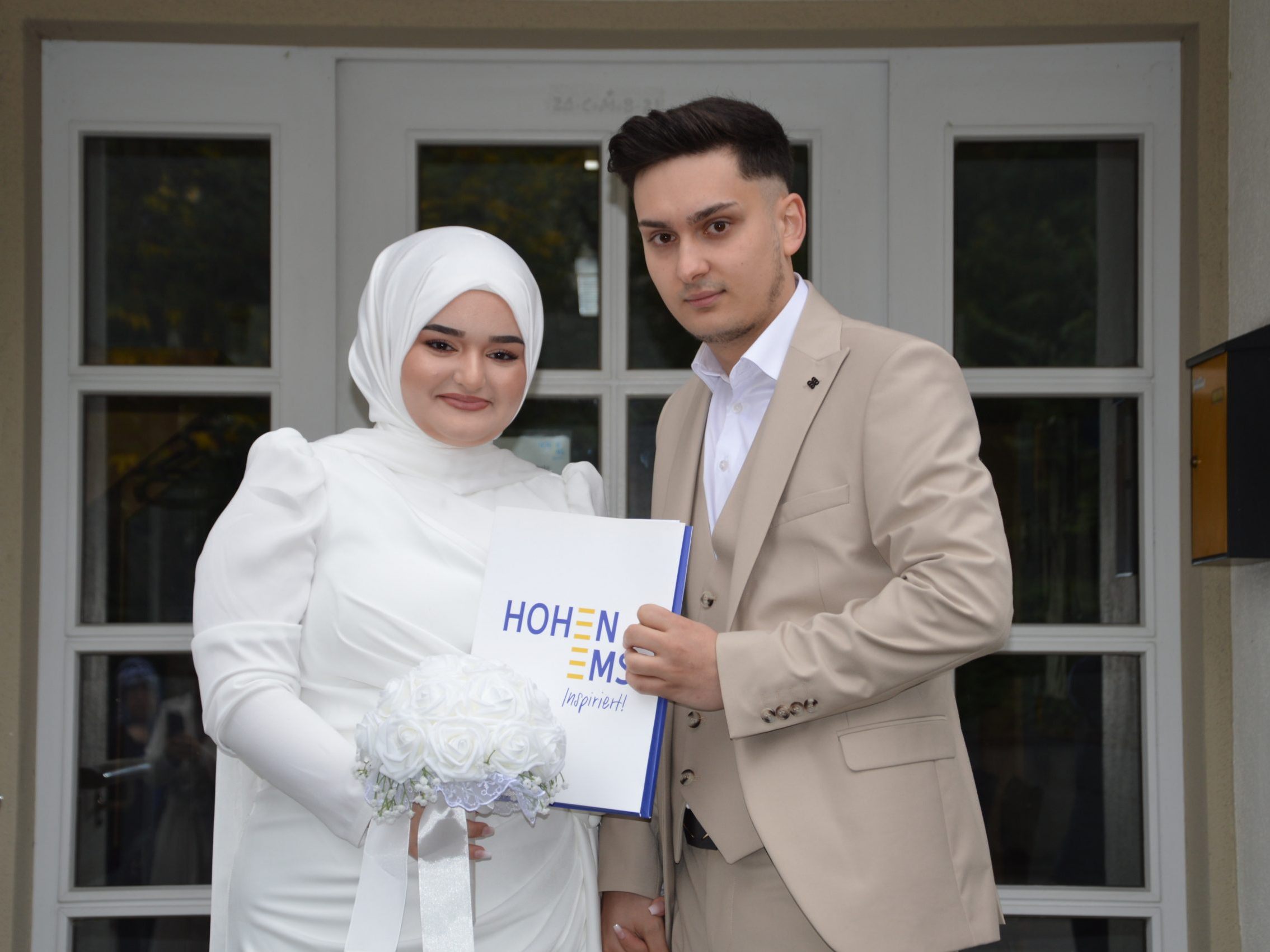 Merve Karadeniz und Dogukan Sahin feierten standesamtliche Trauung.