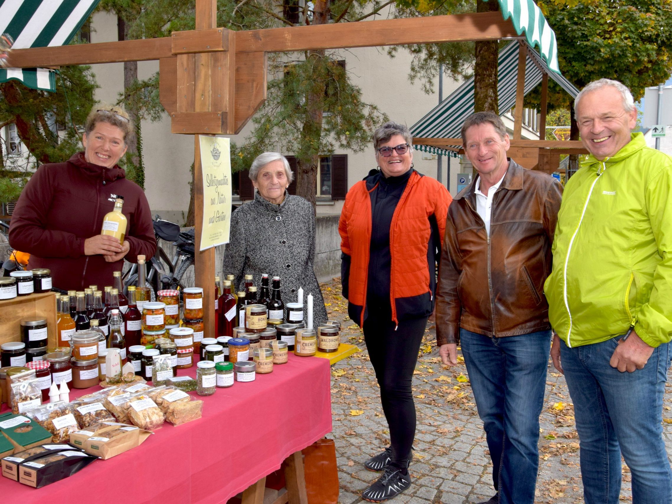 Marktstand von Hildegard Ammann beim Markt der Kulturen in Bludenz