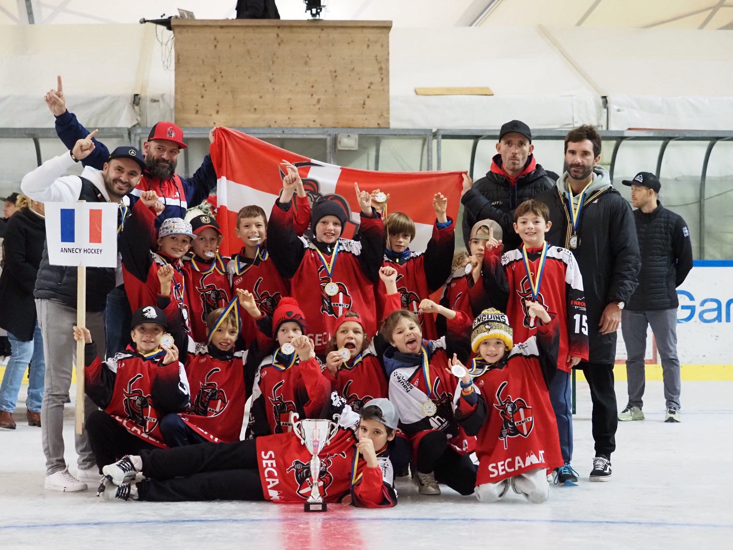 Annecy HC (FR) - Sieger des 20. Int. Montafon Tournament Annecy HC (FR) - Sieger des 20. Int. Montafon Tournament