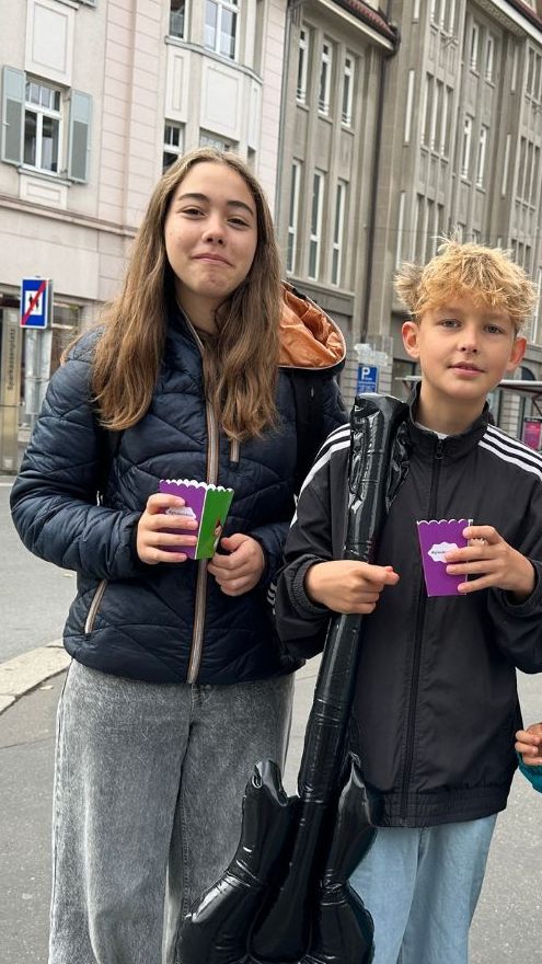 Worauf sparen Kinder? VOL.AT hat sich am Weltspartag umgehört.