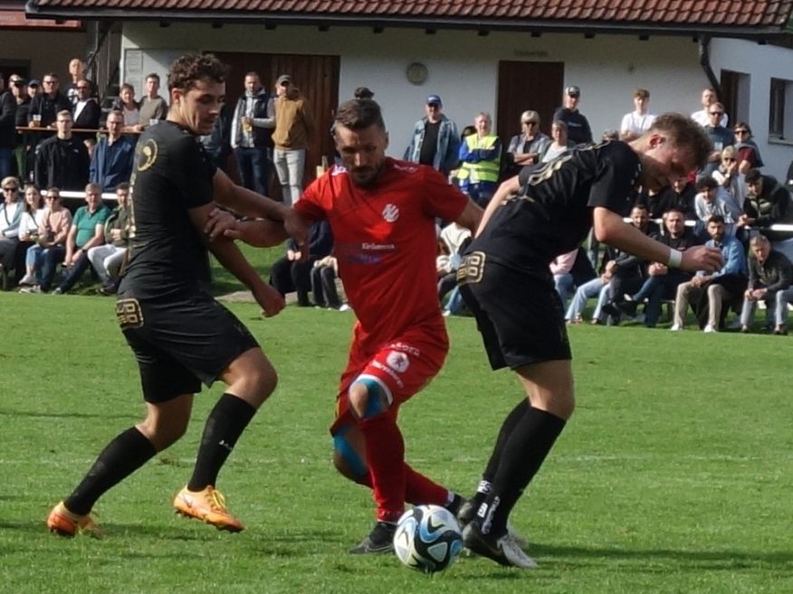 Der Langener Abwehrchef Aleksandar Djordjevic und seine Teamkollegen möchten in Au punkten. Der Langener Abwehrchef Aleksandar Djordjevic und seine Teamkollegen möchten in Au punkten.