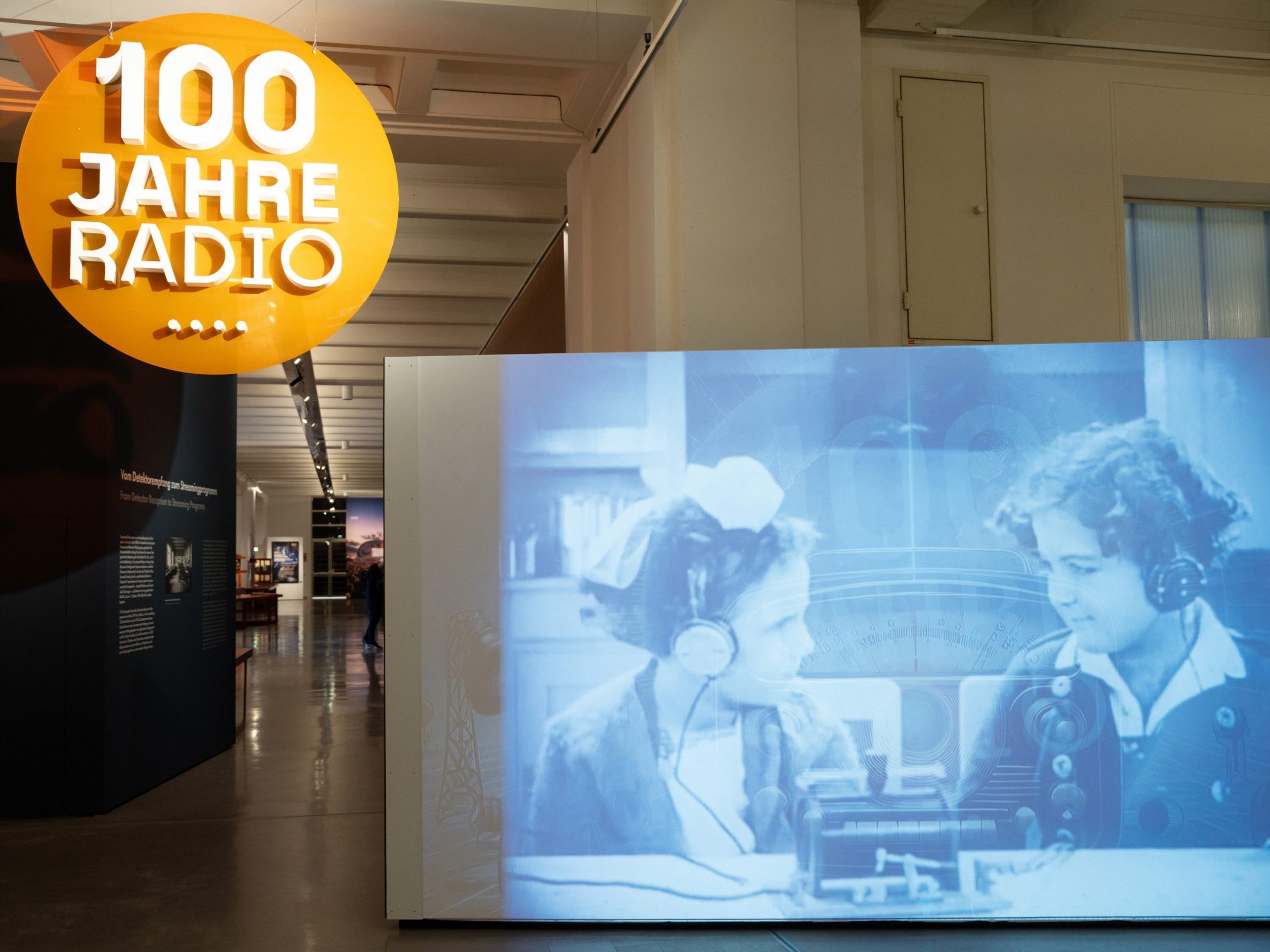 Das Technisches Museum Wien und der ORF blicken auf 100 Jahre Radio zurück. Das Technisches Museum Wien und der ORF blicken auf 100 Jahre Radio zurück.