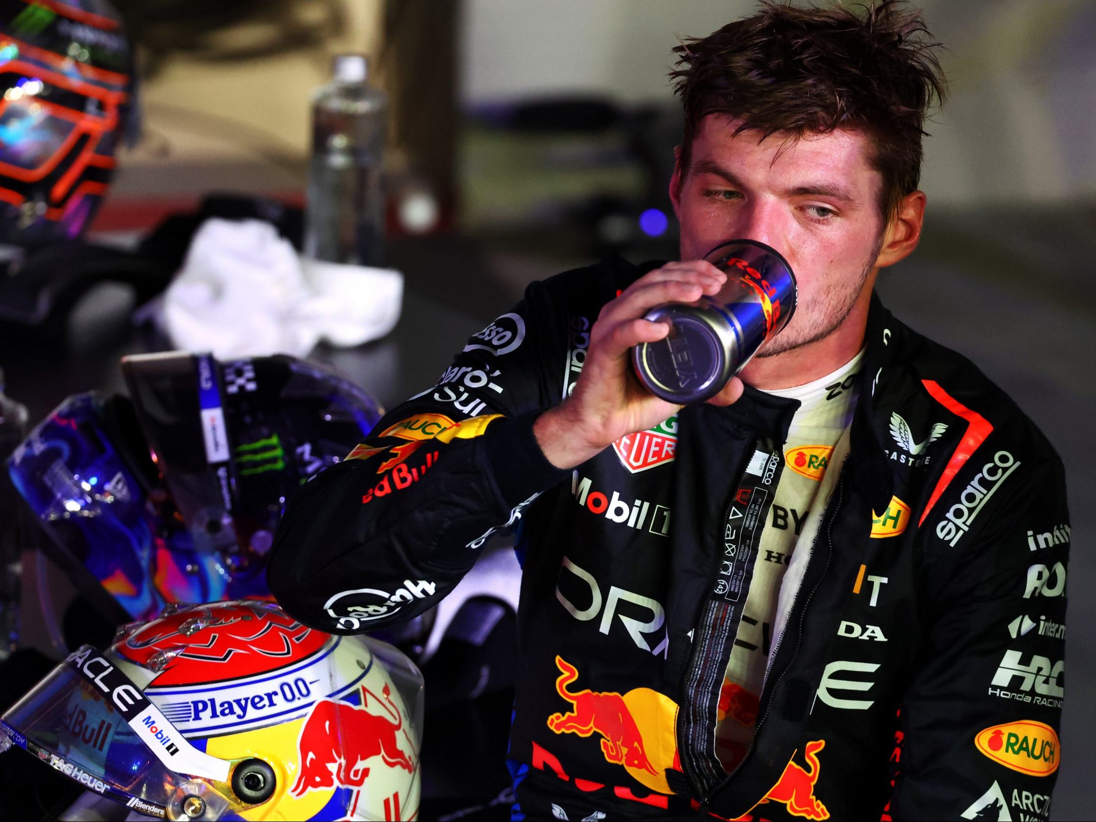 Verstappen beim Rennen in Singapore Verstappen beim Rennen in Singapore
