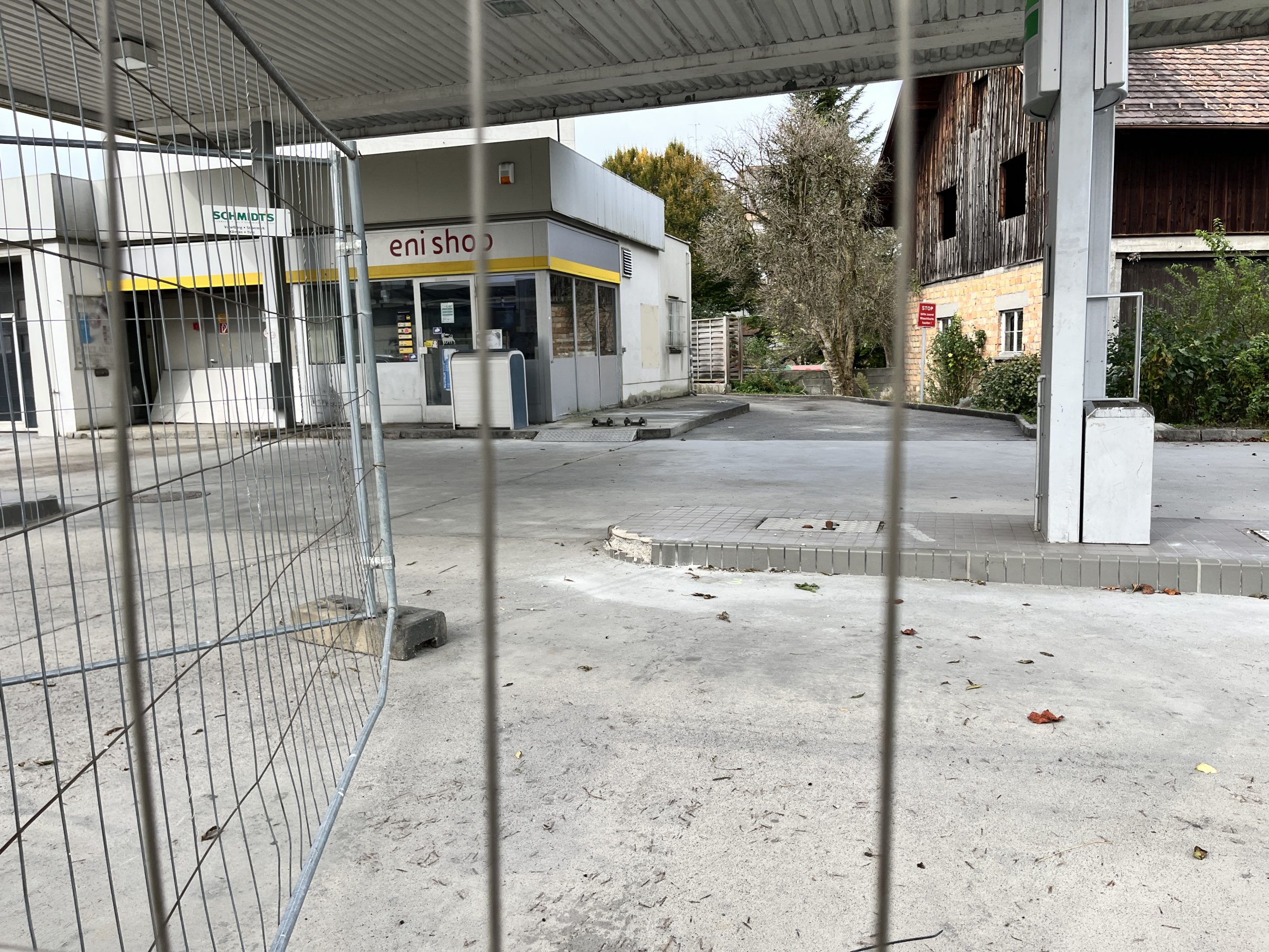Die verlassene Tankstelle in Lustenau. Die verlassene Tankstelle in Lustenau.