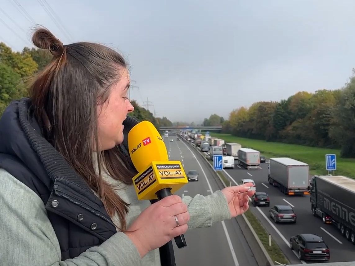 Zeitweise staute es sich auf der A14 bis Dornbirn Nord zurück. Zeitweise staute es sich auf der A14 bis Dornbirn Nord zurück.